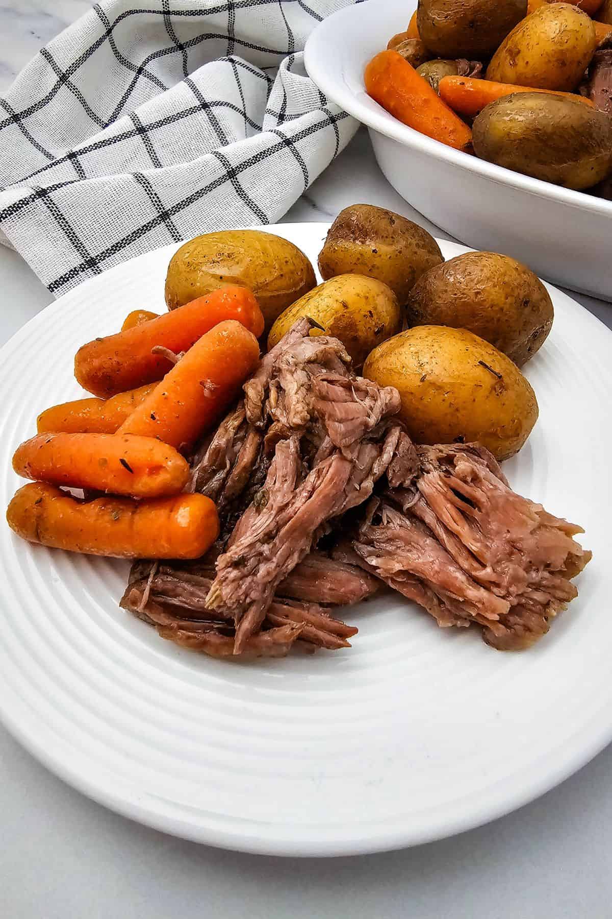 Slow Cooker Beef Chuck Roast