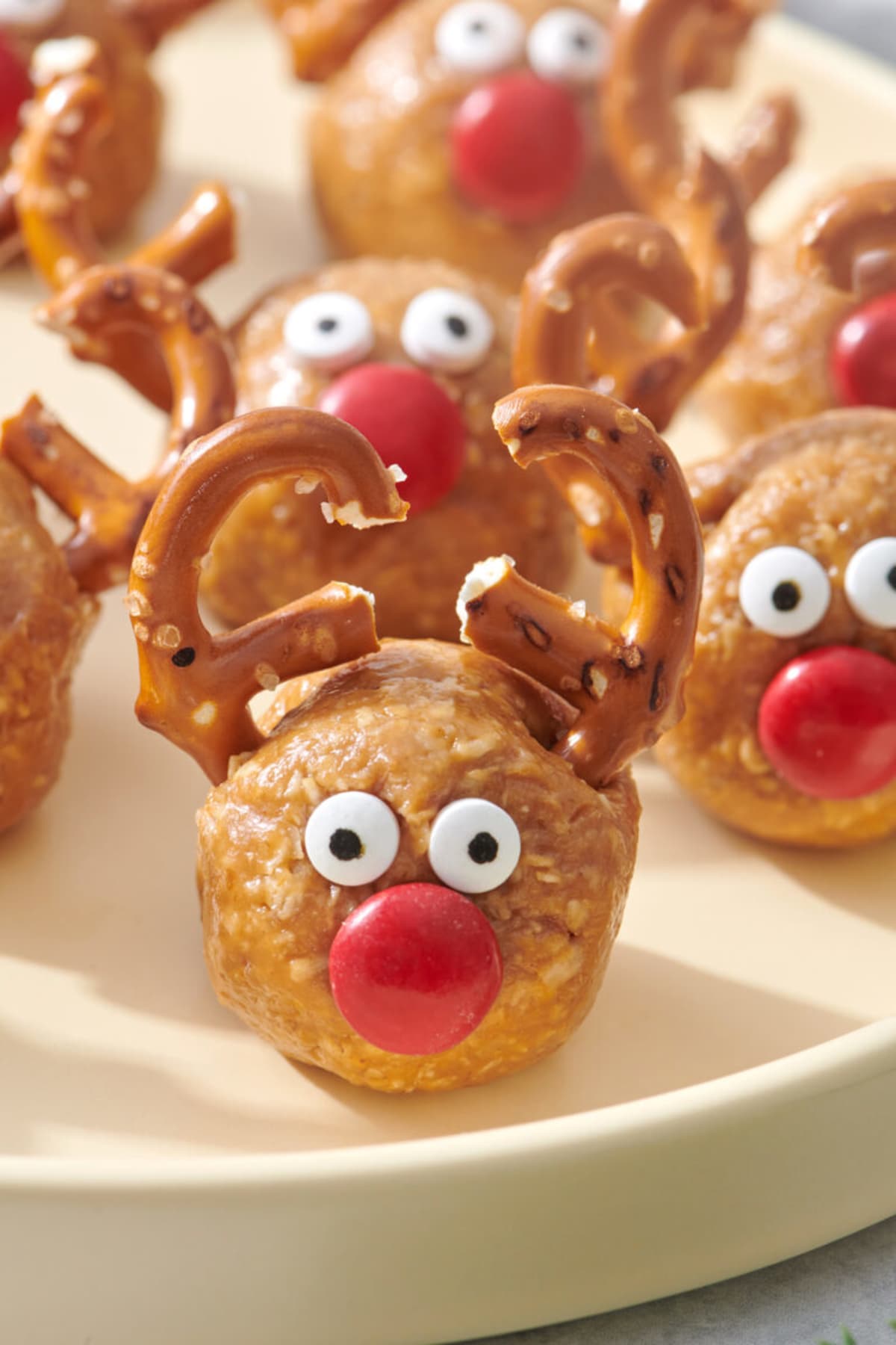 No-Bake Reindeer Bites