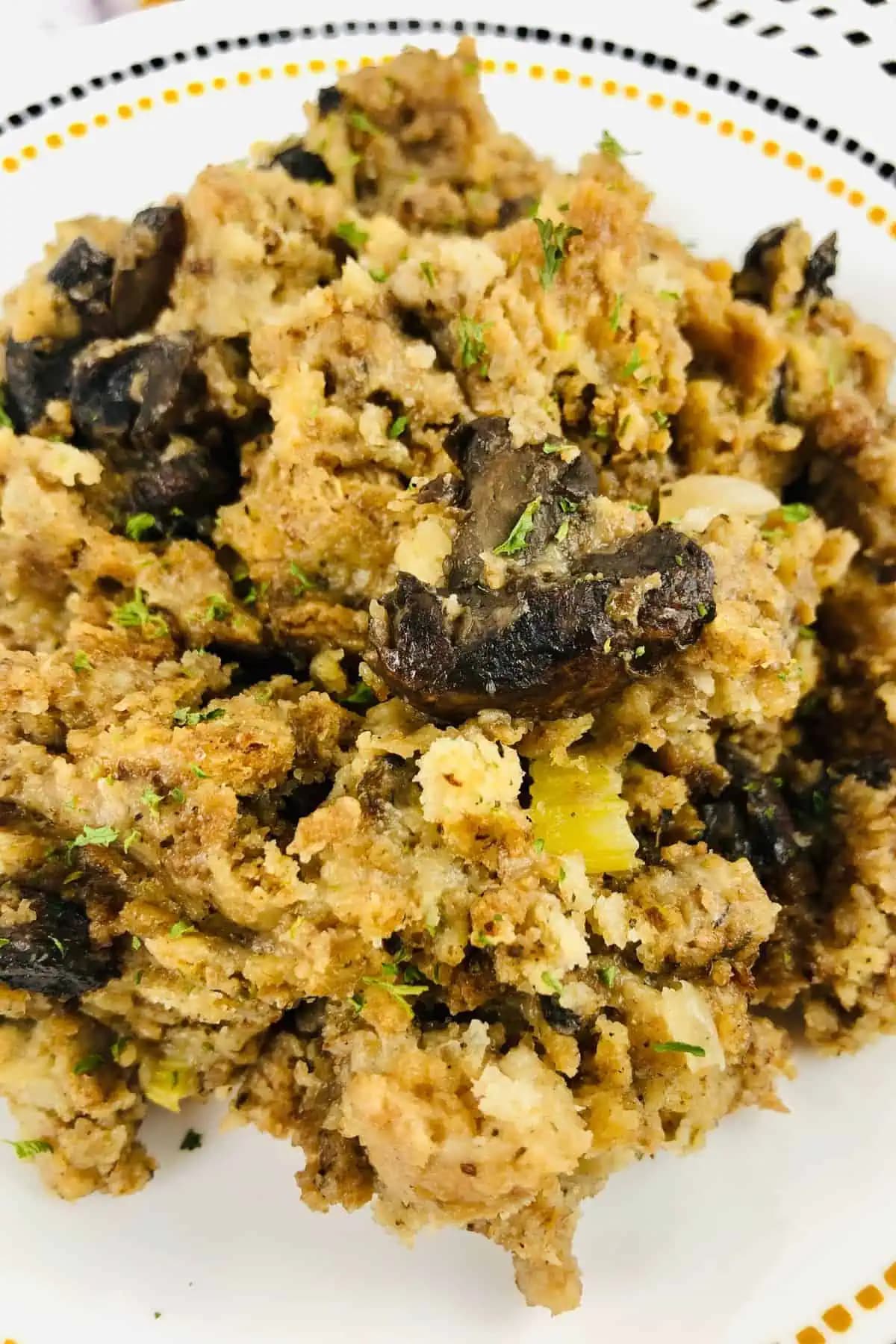 Crock Pot Stuffing with Mushrooms