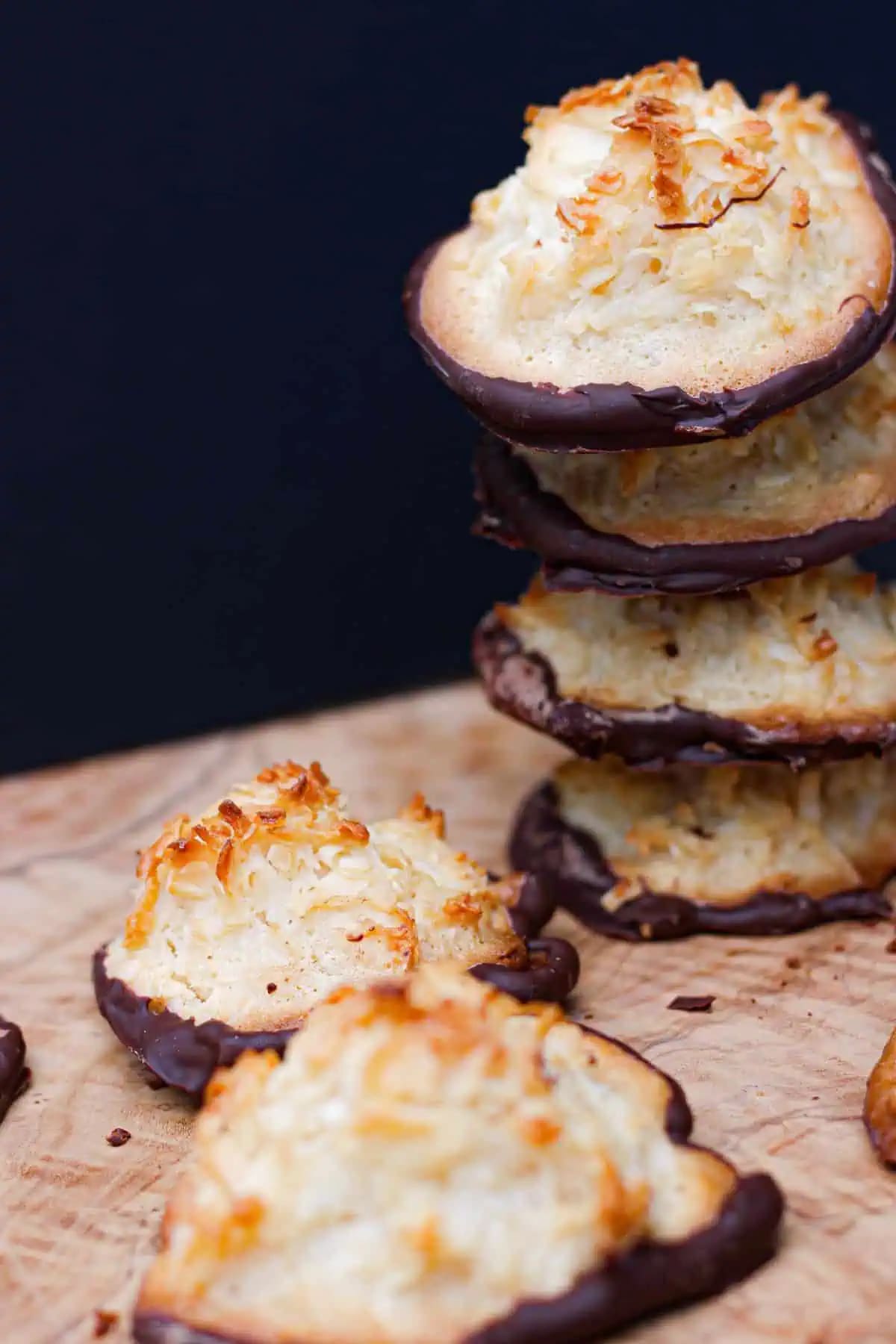 Coconut Almond Macaroons