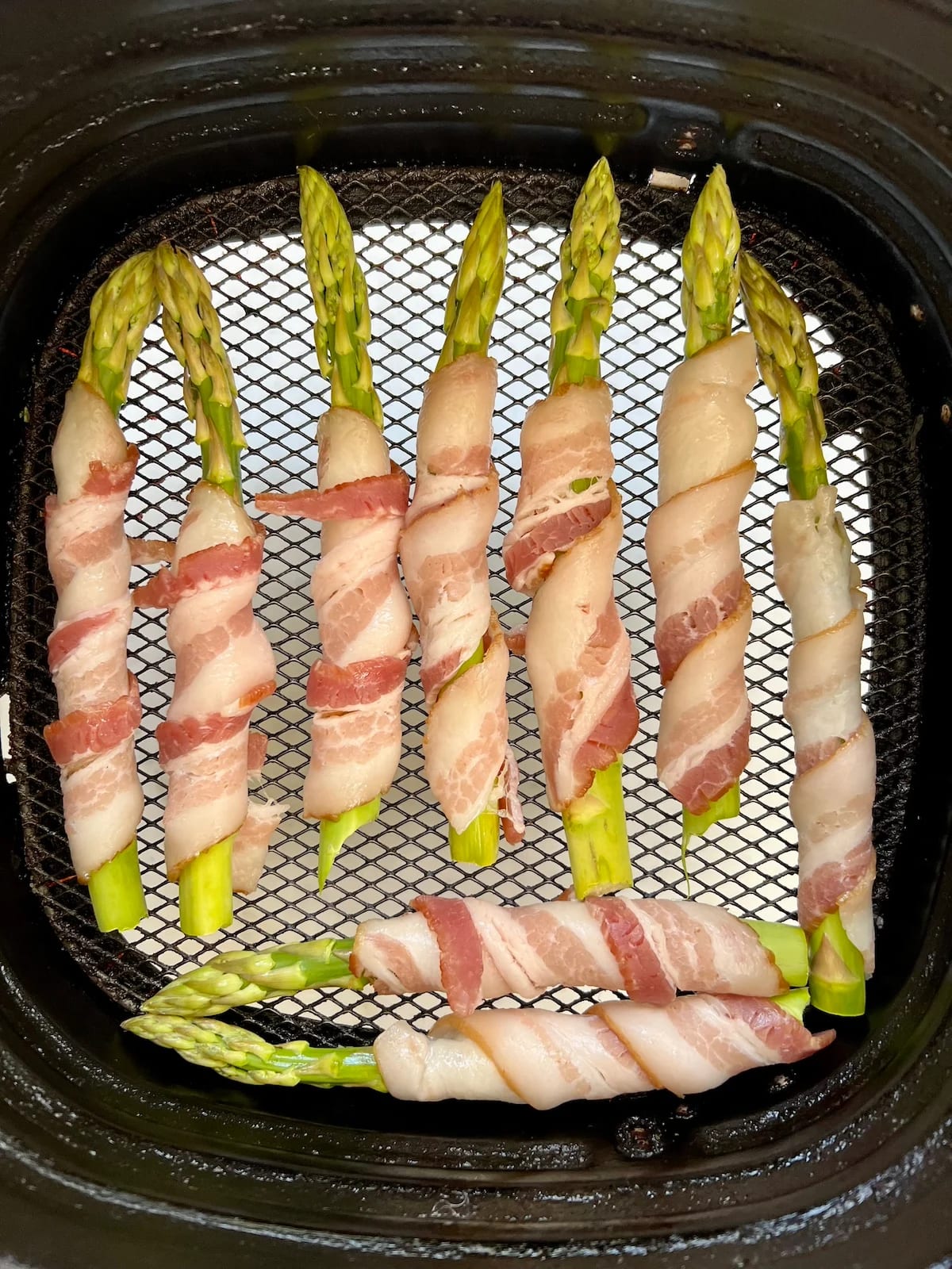 Air Fryer Bacon Wrapped Asparagus