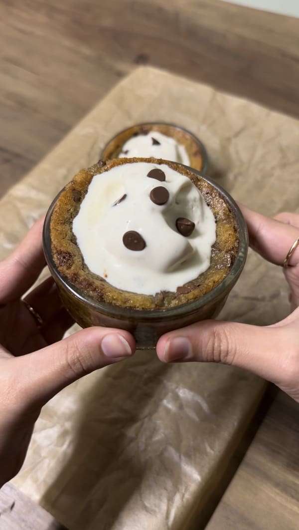 Brown Butter Mini Cookie Pie cover