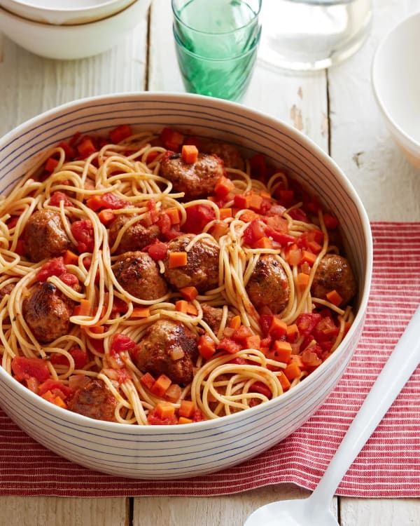 Spaghetti and Turkey Meatballs cover