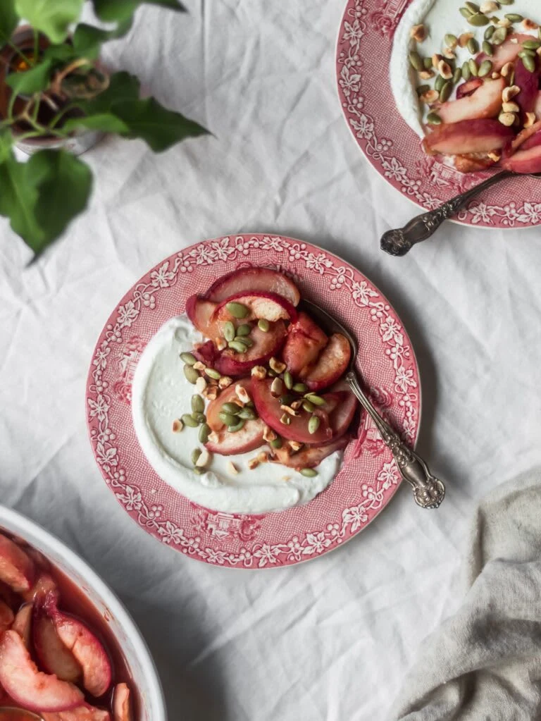 Baked Peaches With Honey & Ginger
