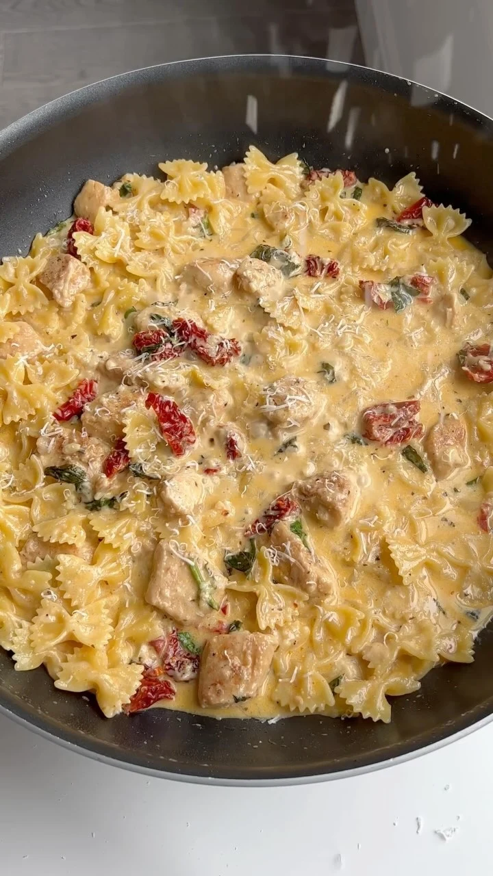 Tuscan Chicken Pasta