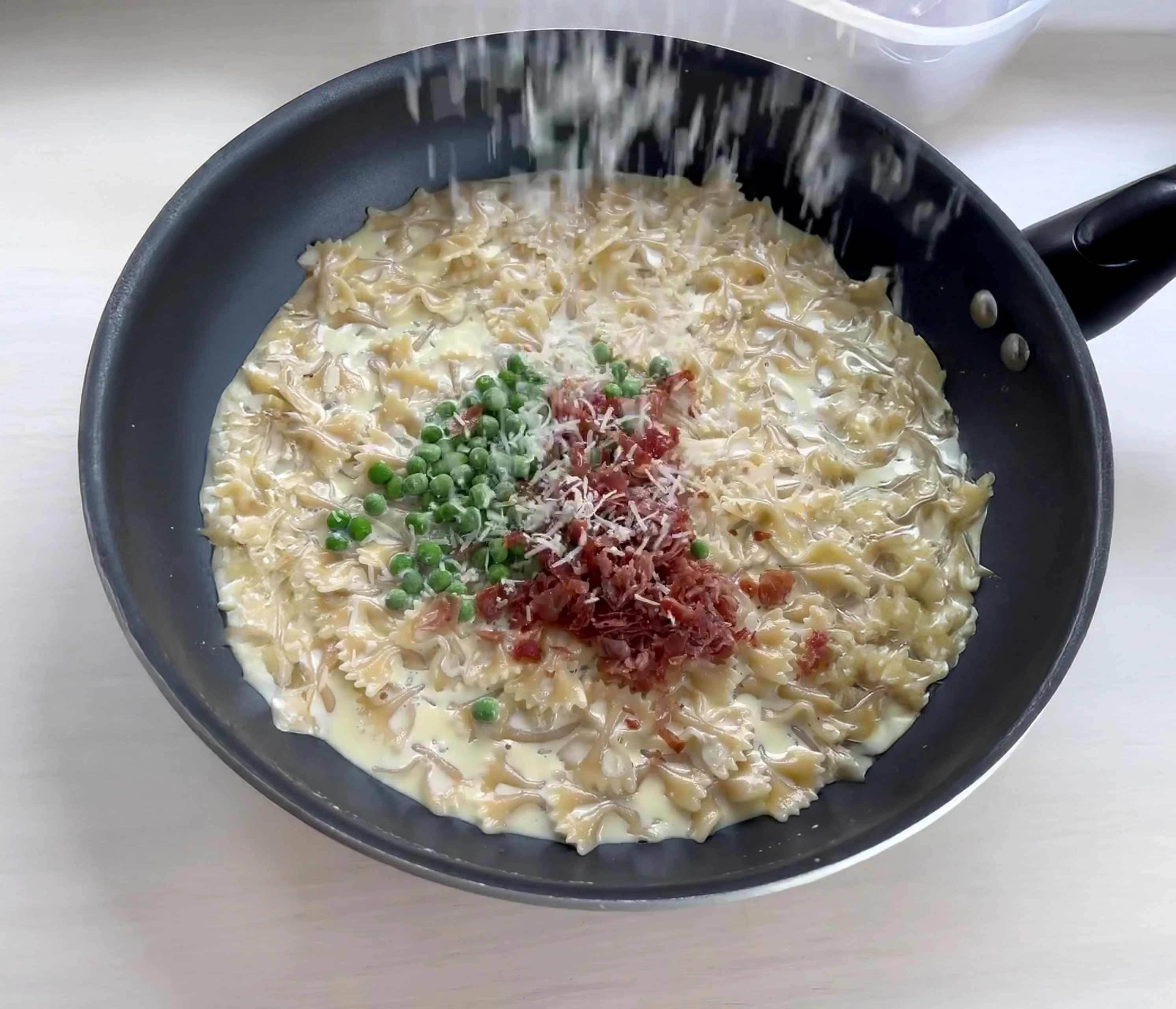 Creamy Bowtie Pasta with Peas and Prosciutto