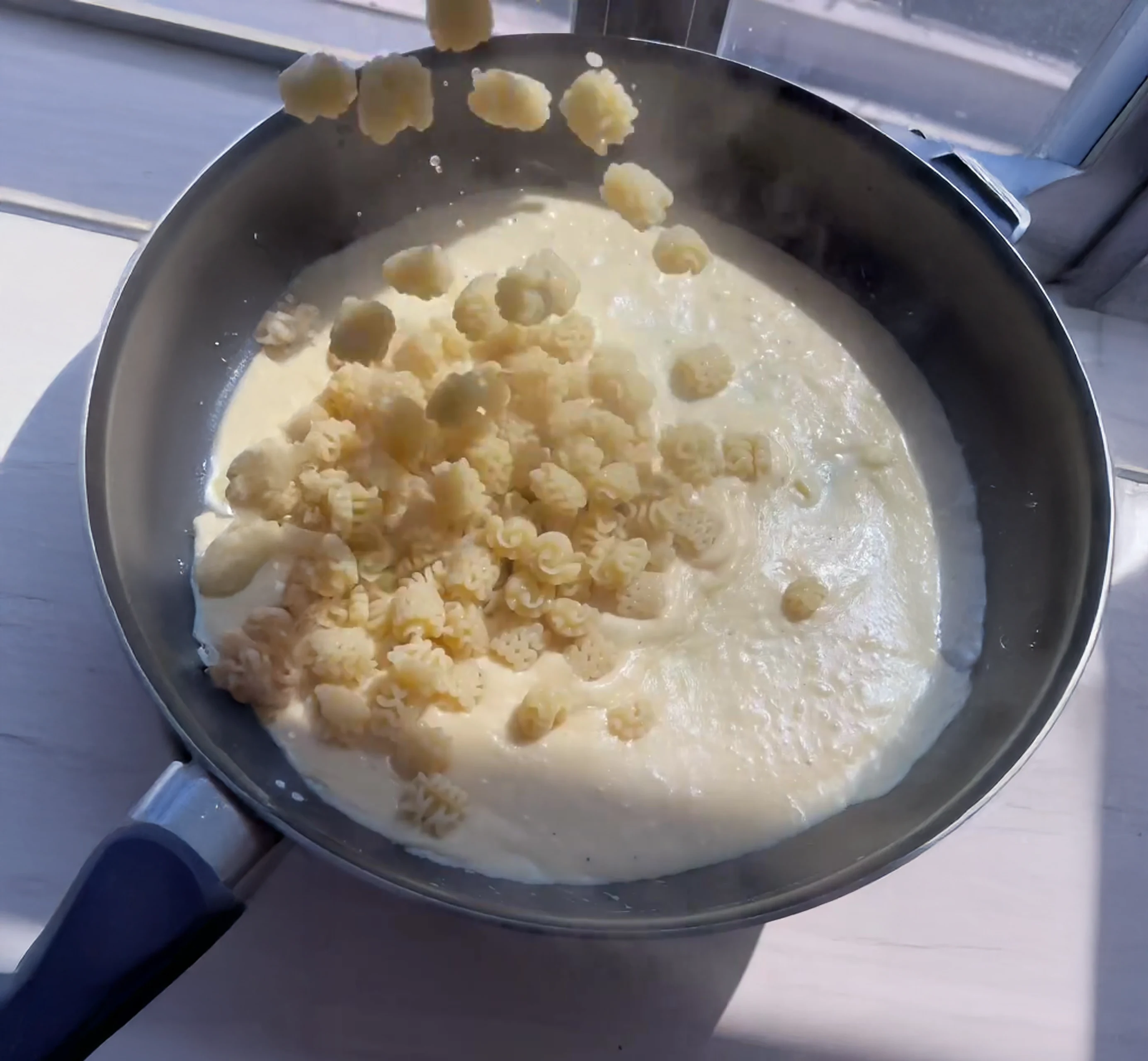 Mac & Cheese on Brie