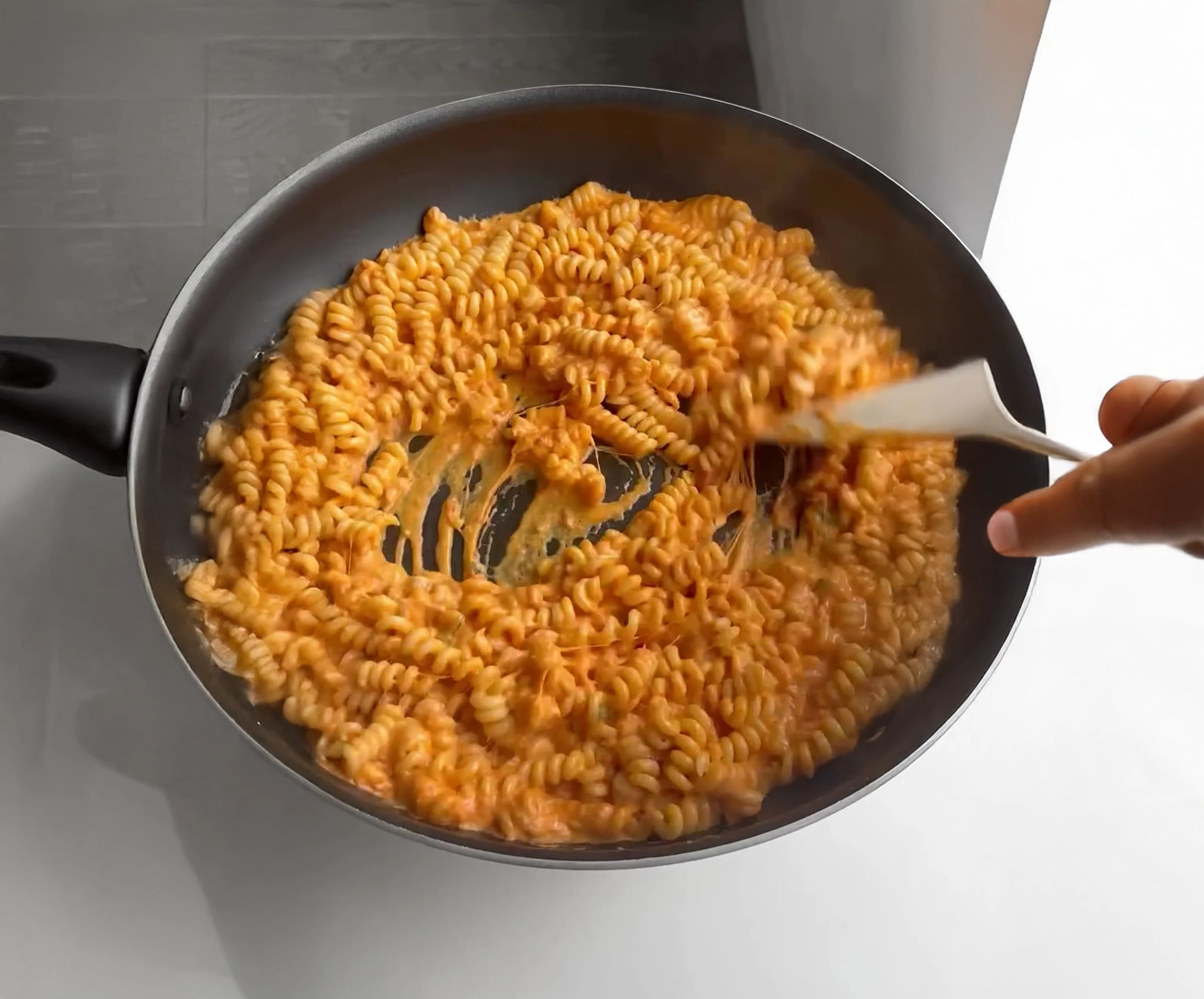 Pink Sauce Mac & Cheese