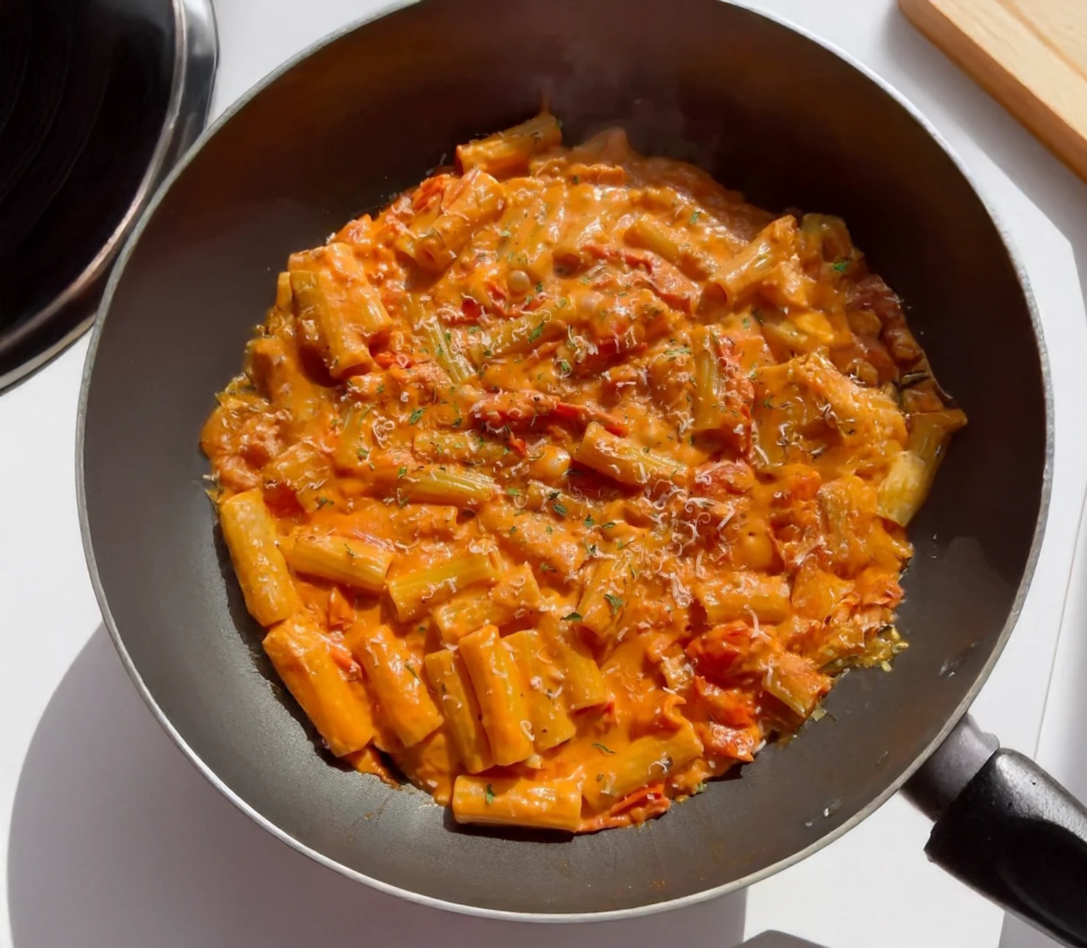 Creamy Tomato Rigatoni