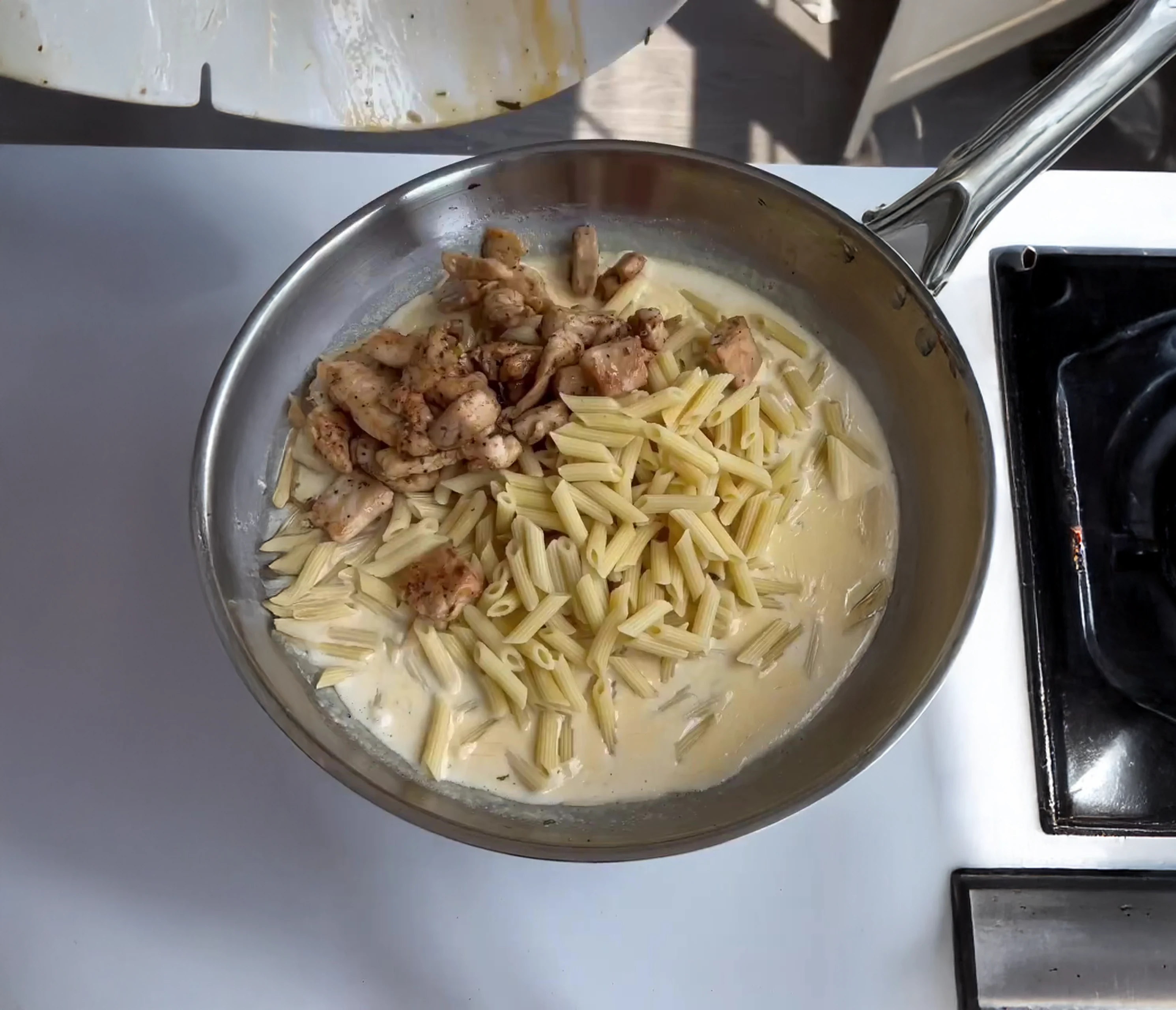 Chicken Broccoli Alfredo Pasta