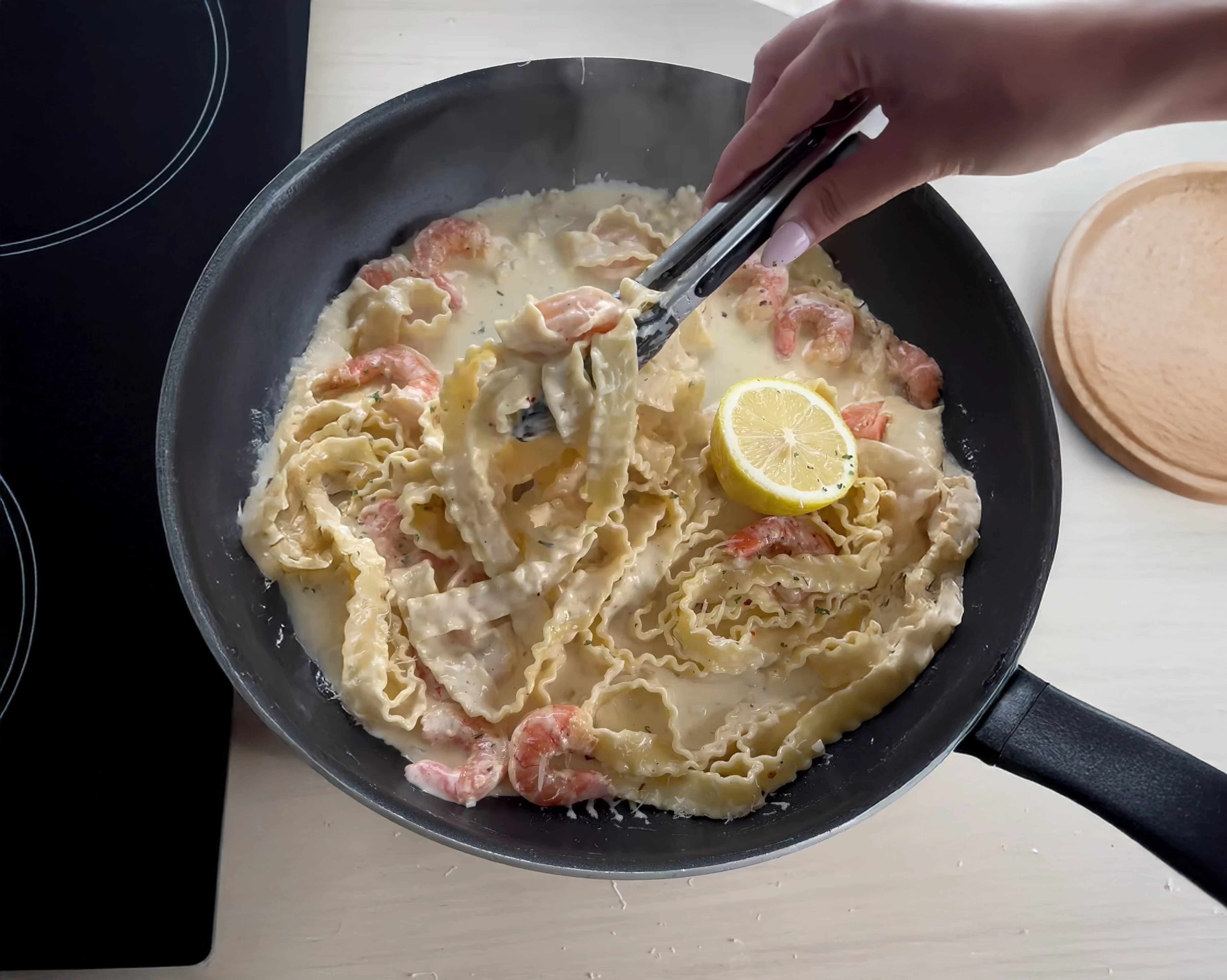 Lemon Cream Shrimp Pasta