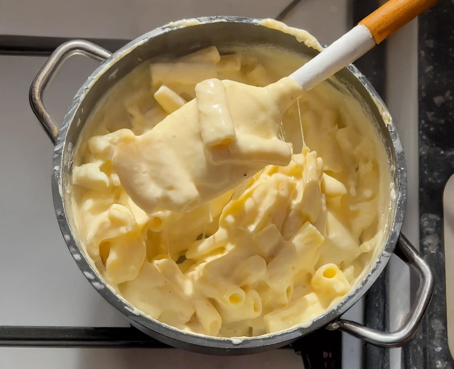 One Pot Mac & Cheese