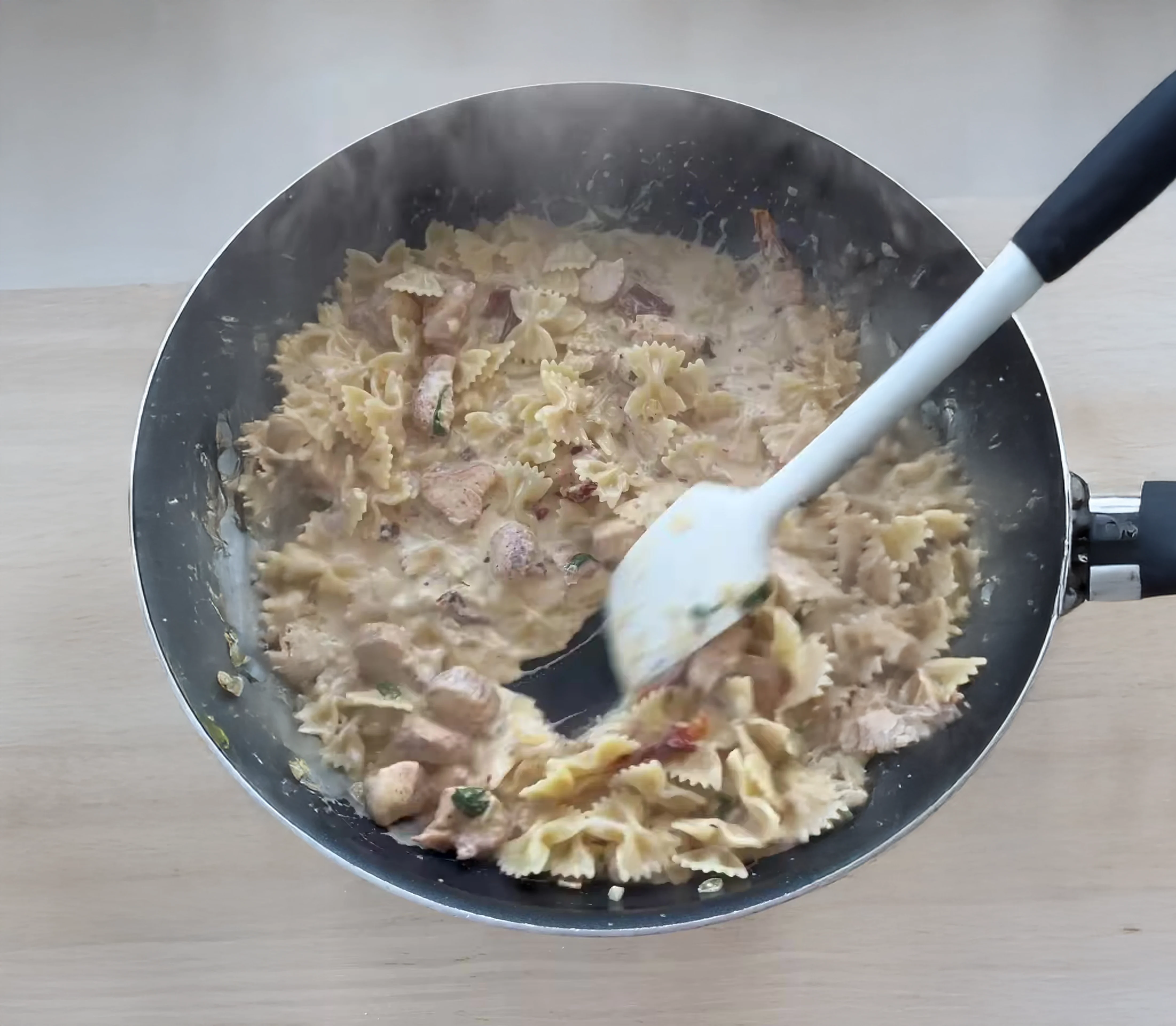 Marry Me Chicken Pasta