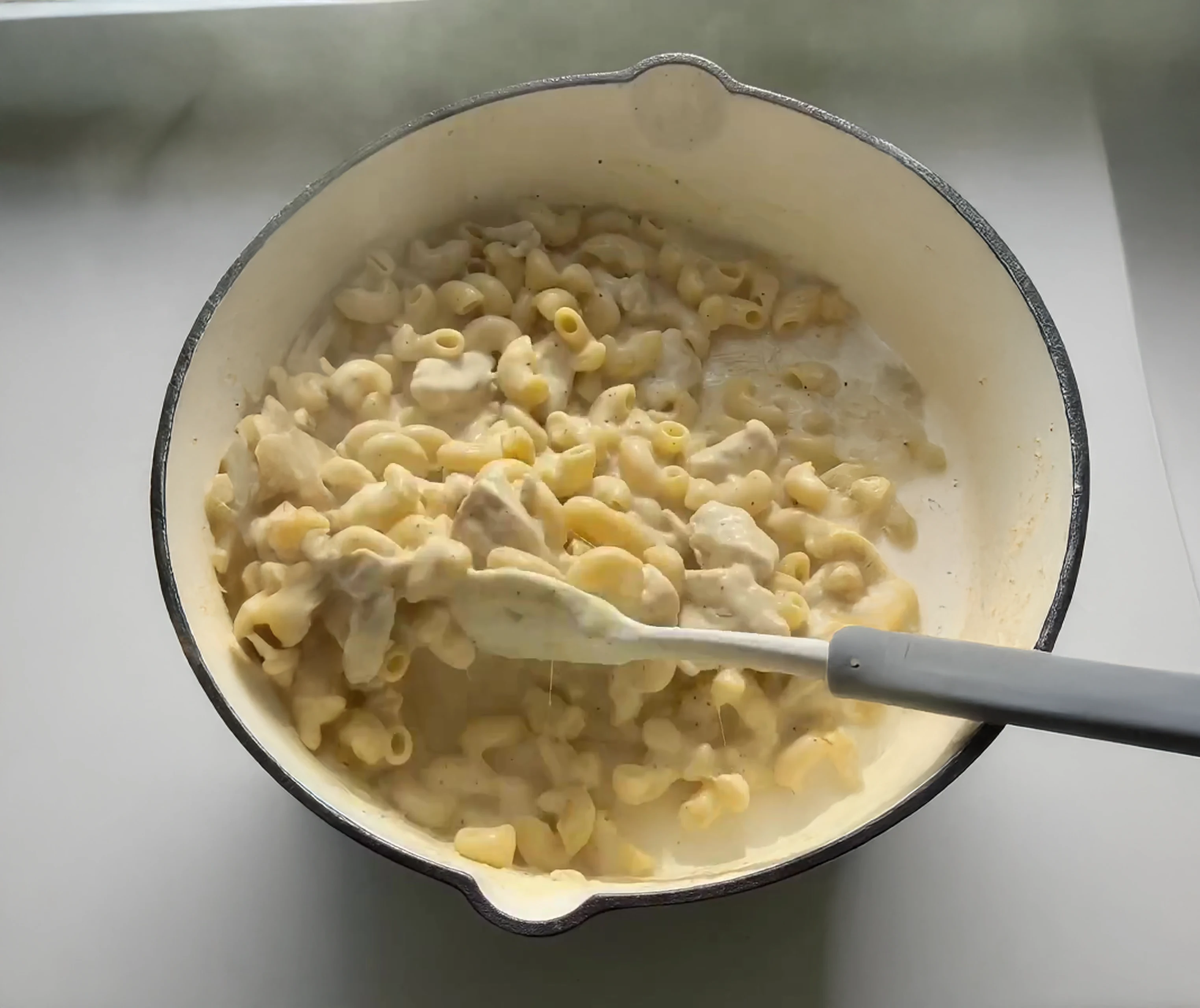 One Pot Chicken Alfredo Pasta