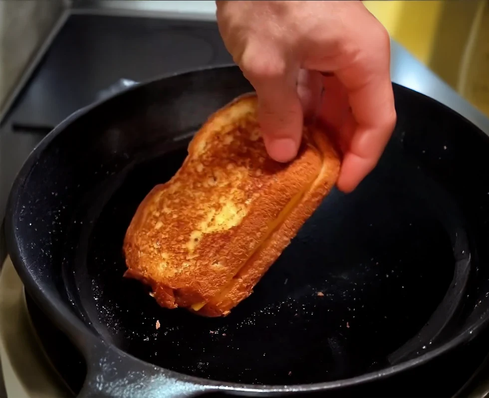 Roasted Garlic Tomato Soup with Grilled Cheese