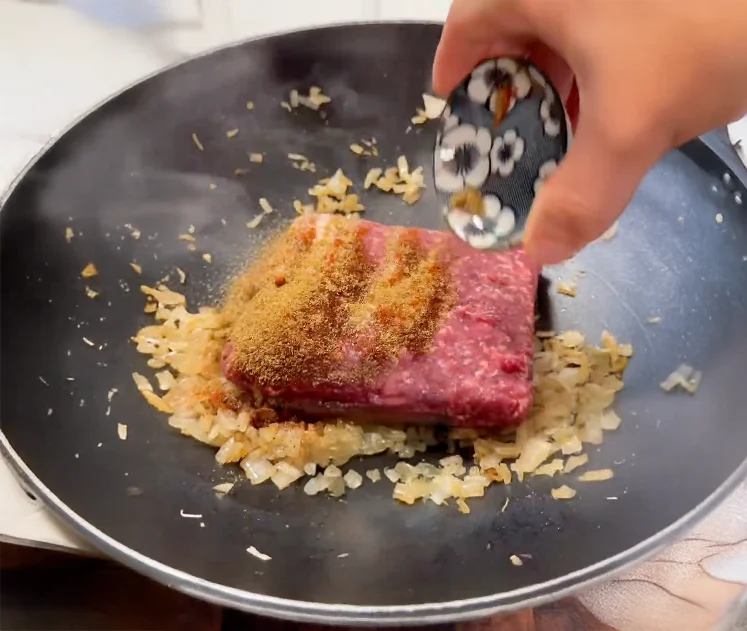 Beef & Sweet Potato Bowls with Garlic Herb Sauce