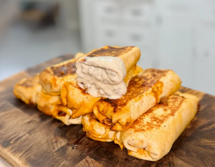 High Protein Cheesy Beef & Salsa Verde Burrito Meal Prep