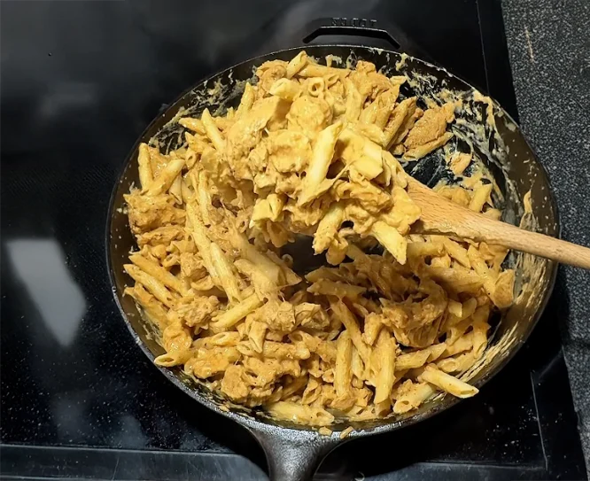 High-Protein Cajun Chicken Alfredo (Meal Prep)