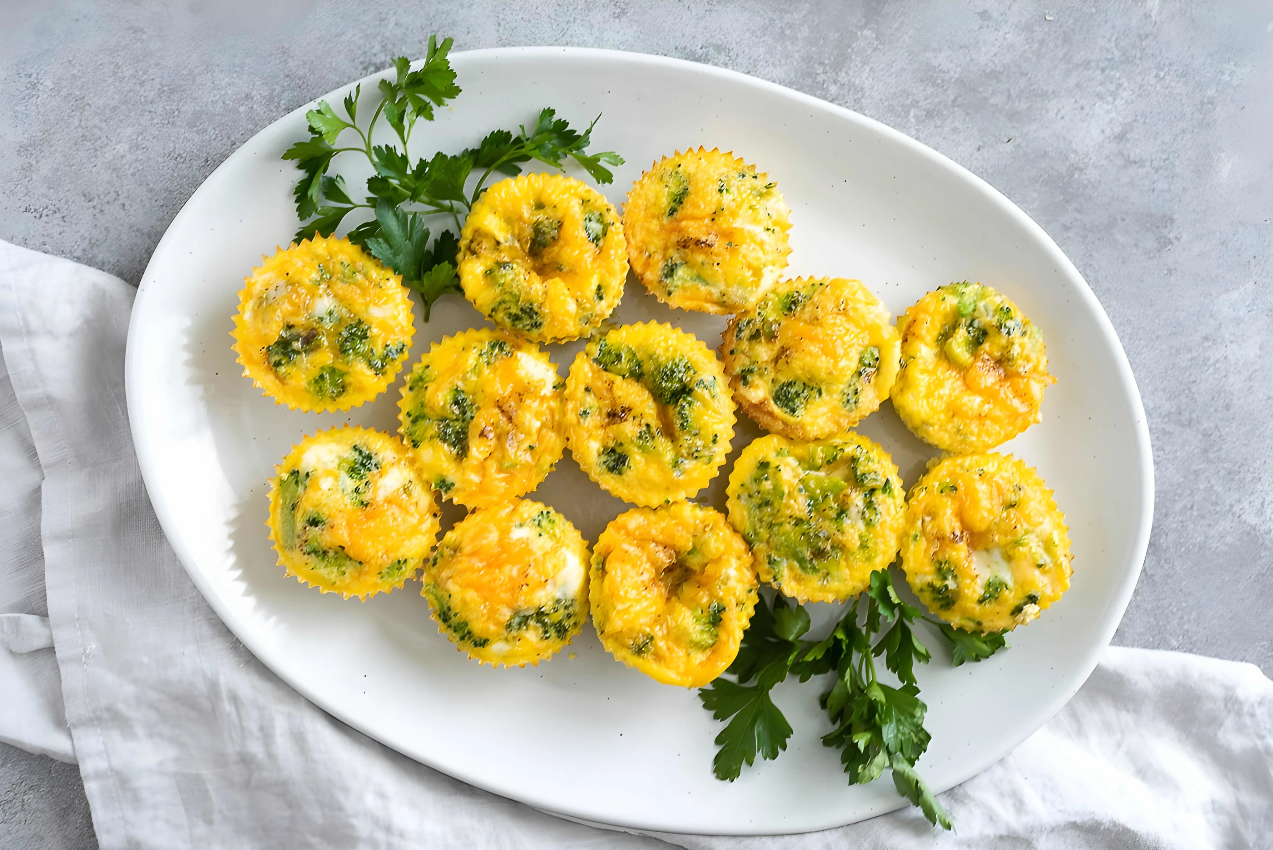 Mini Crustless Broccoli Quiche