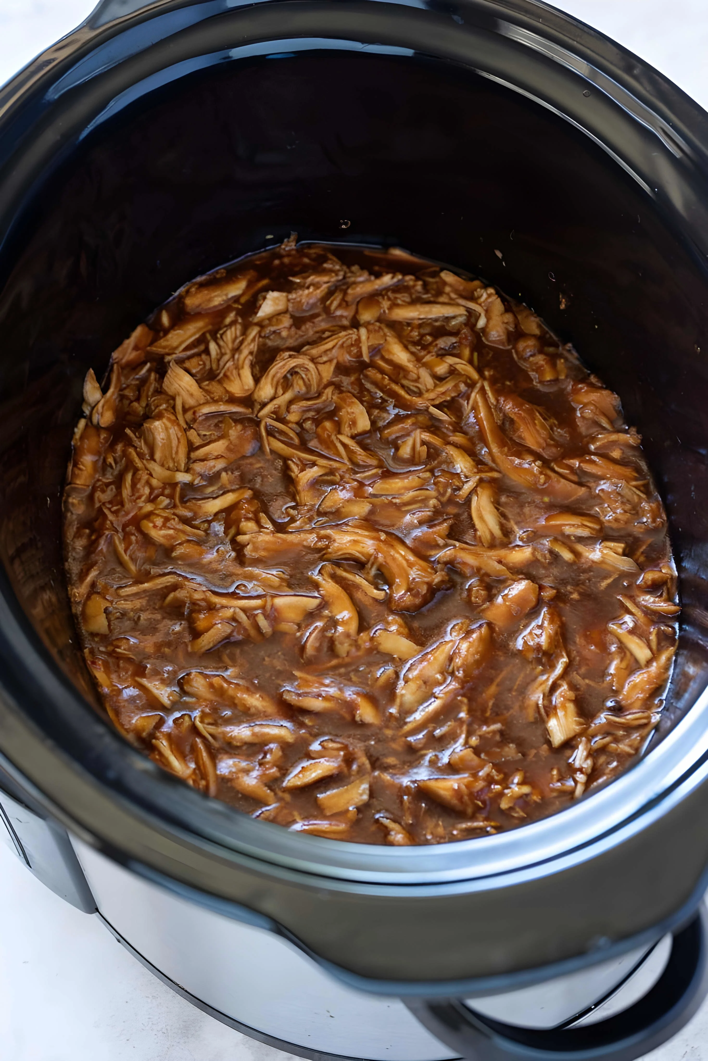 Slow Cooker BBQ Pulled Chicken