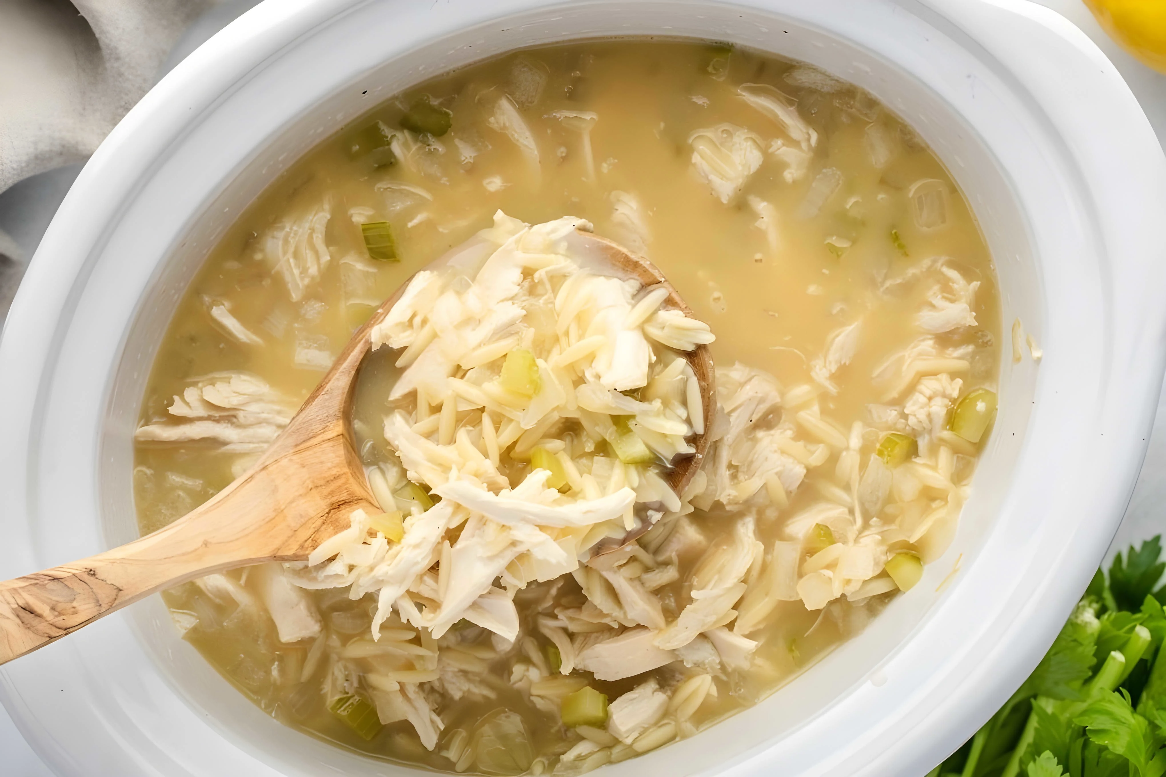 Slow Cooker Greek Lemon Chicken Soup