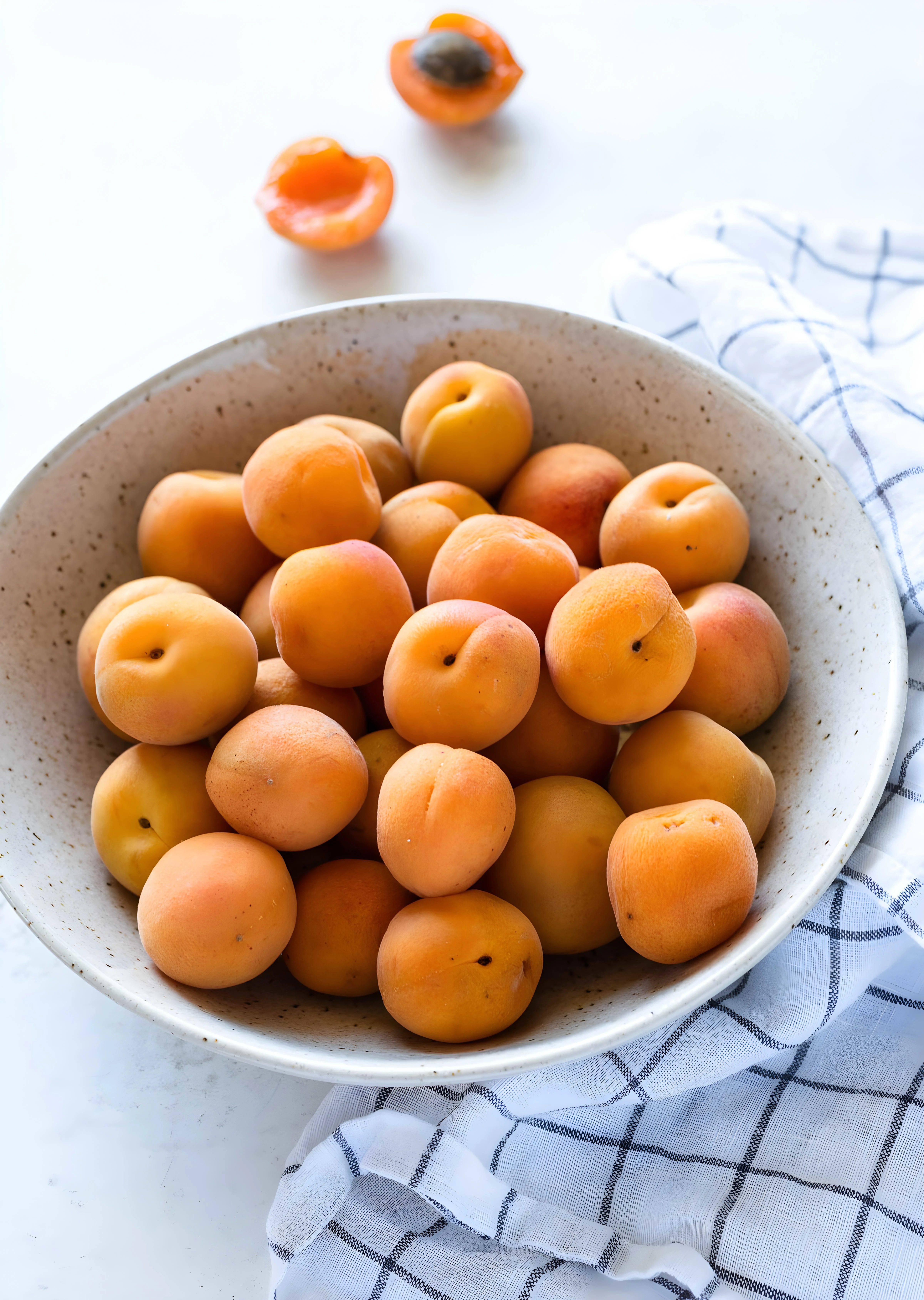 Small Batch Apricot Jam
