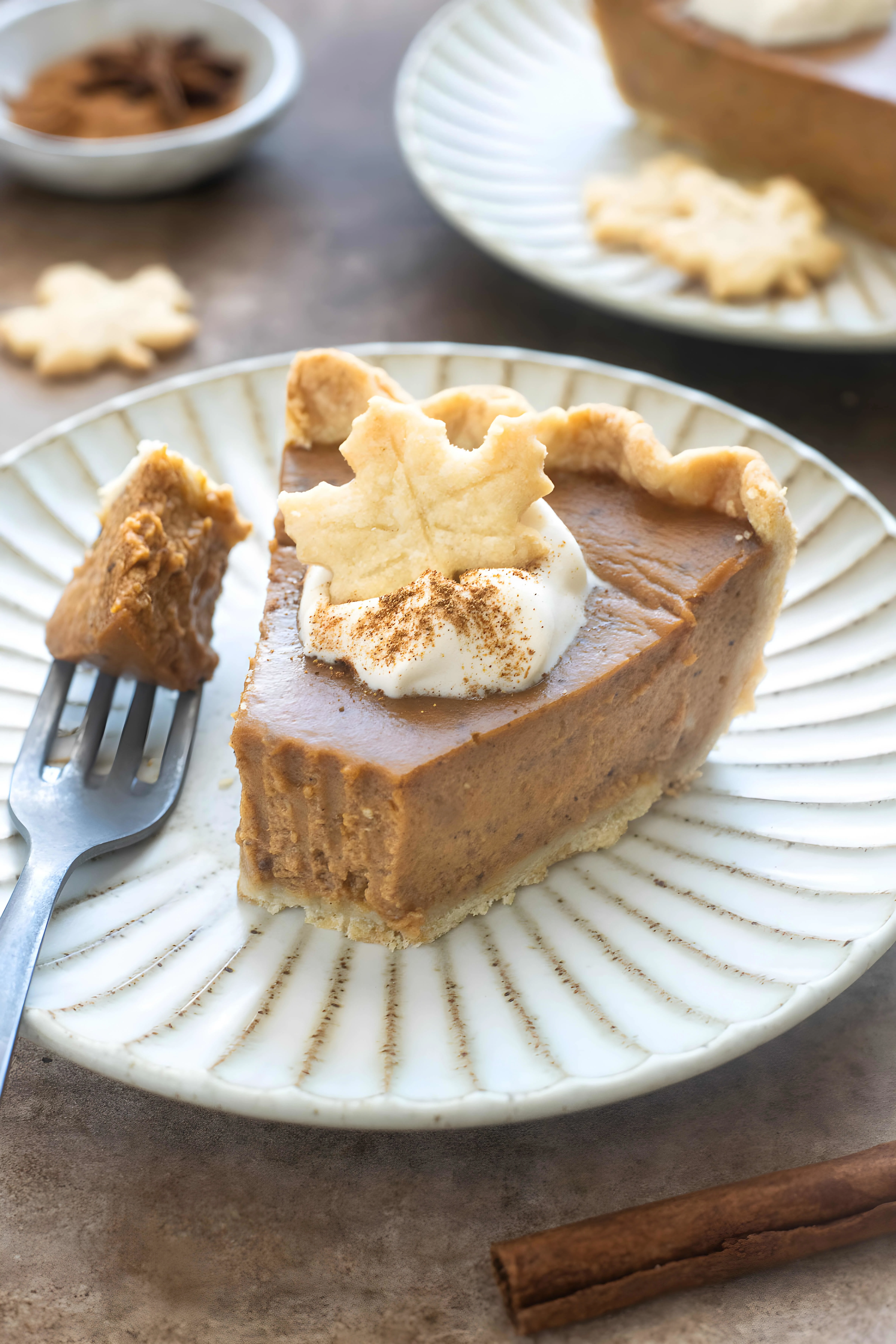 Spiced Chai Pumpkin Pie