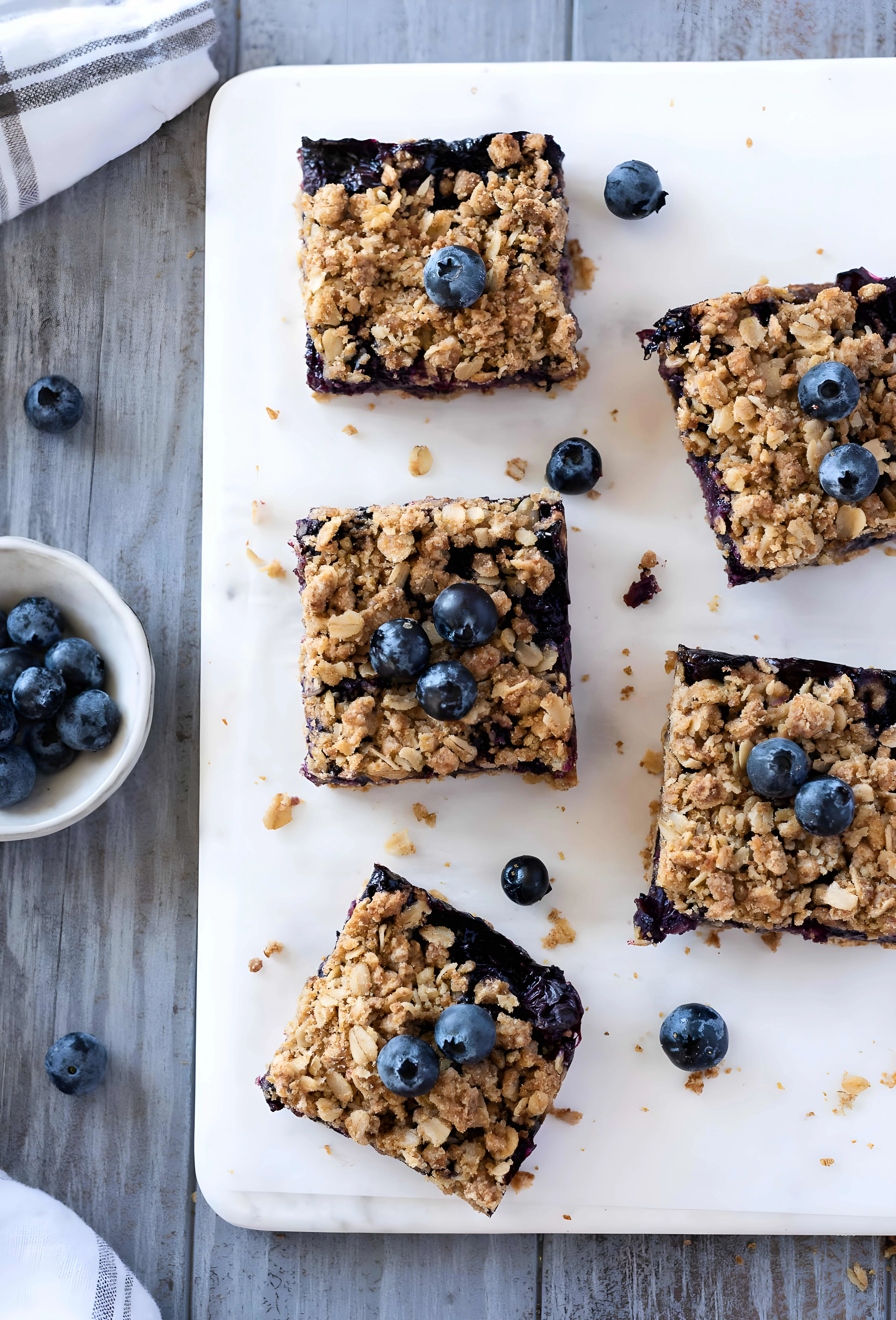 Blueberry Crumble Bars