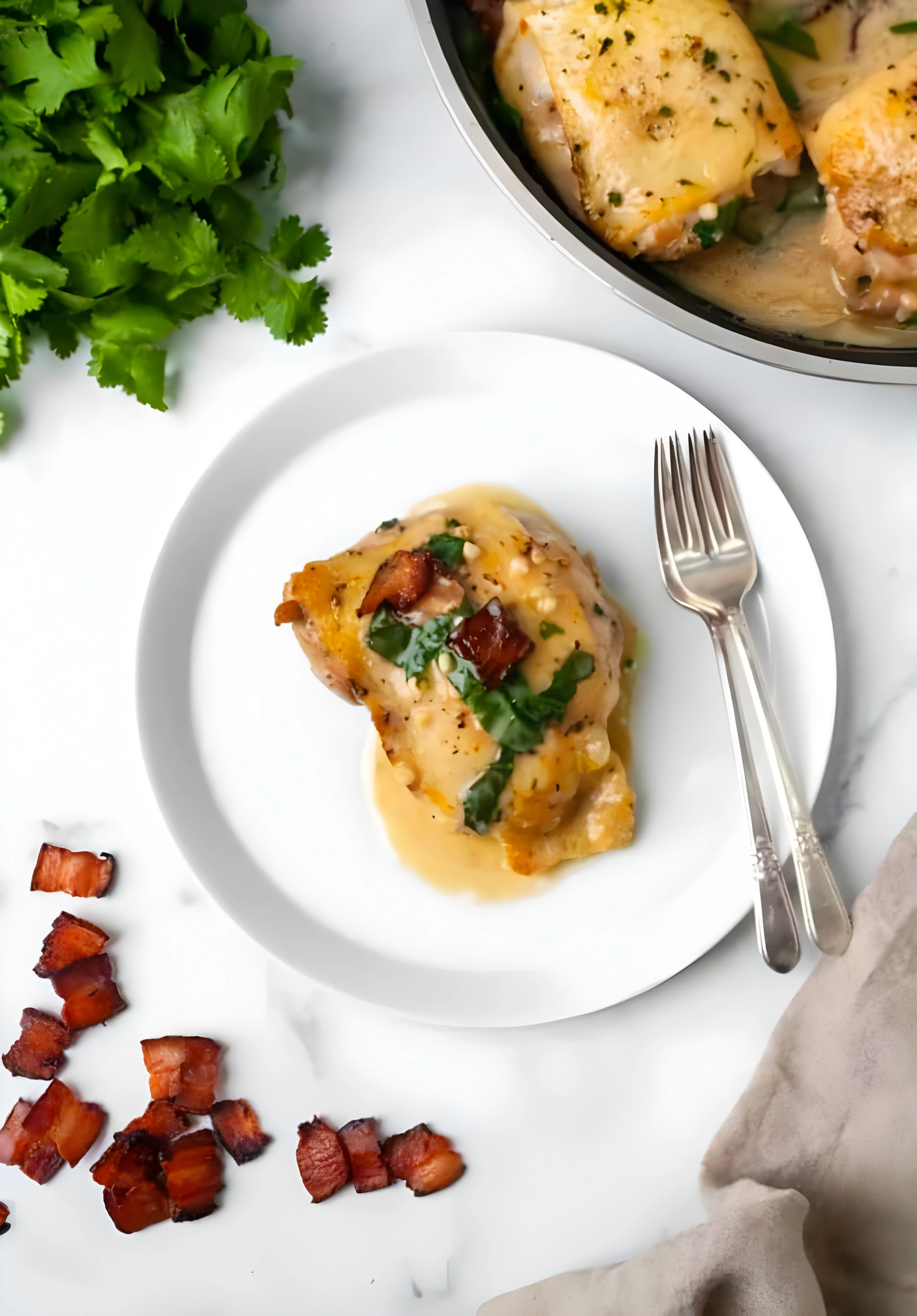 Whole30 Creamy Spinach Bacon Chicken
