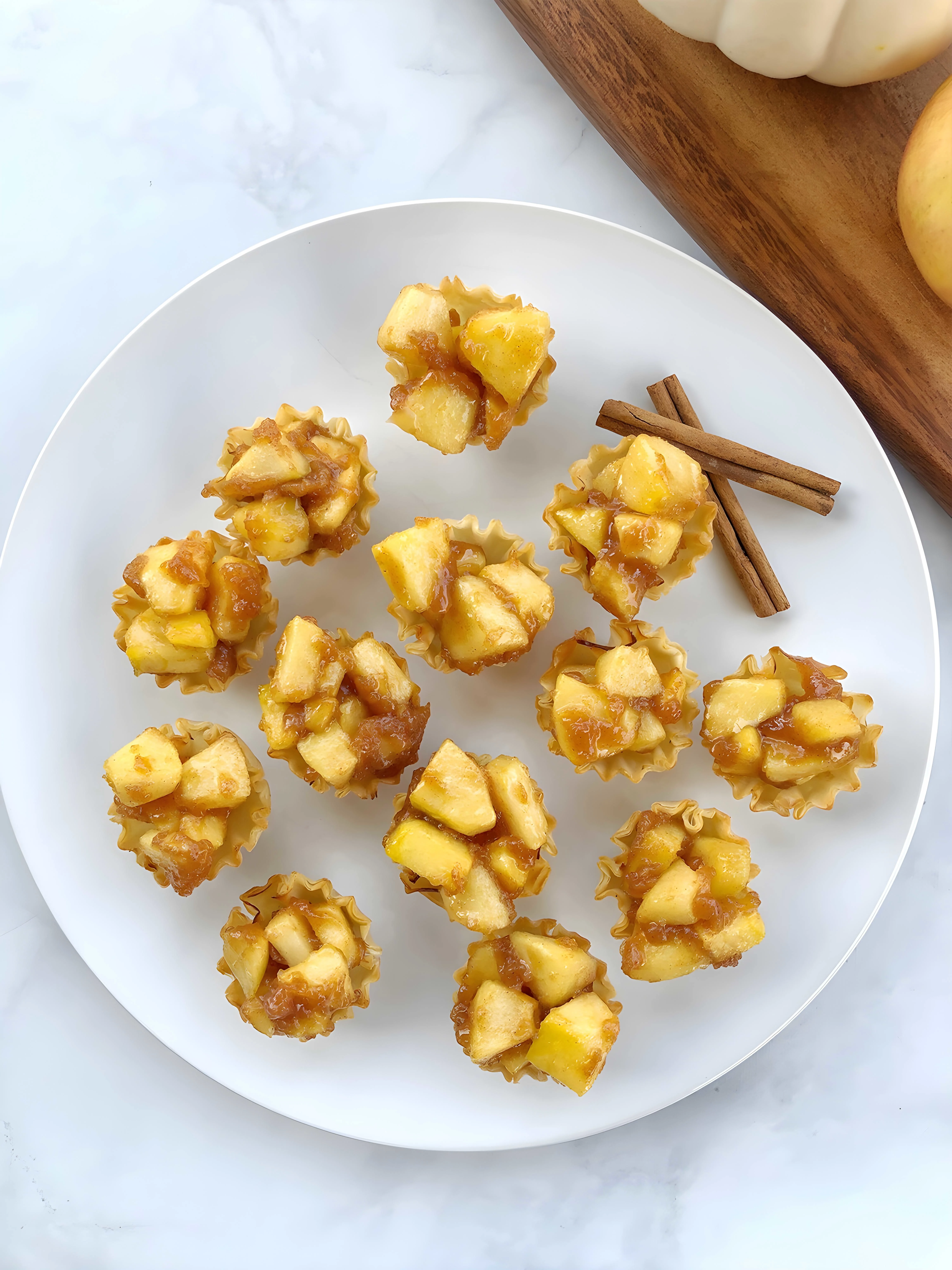 Mini Apple Pie Tarts