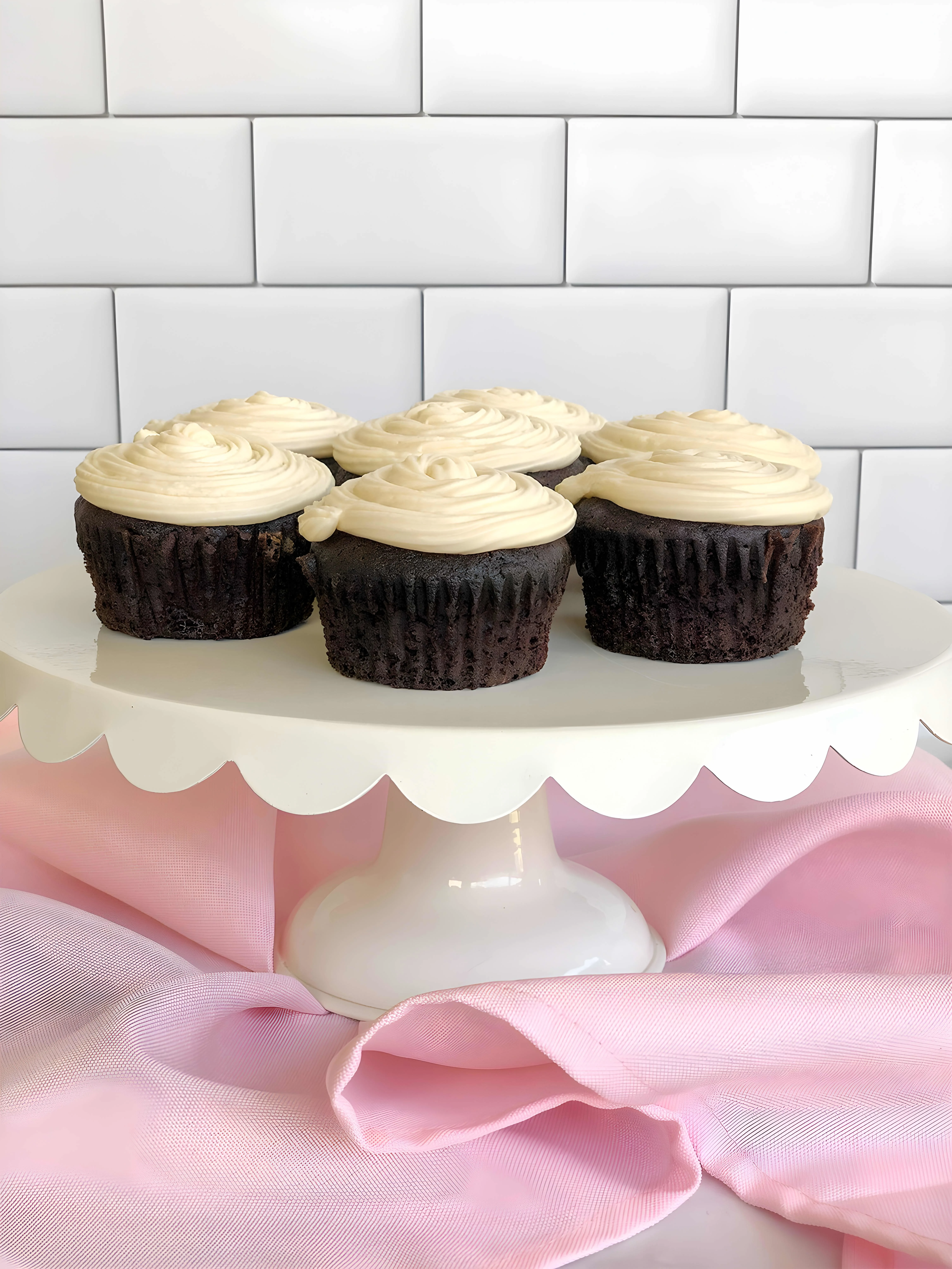 Easy Vegan Chocolate Cupcakes