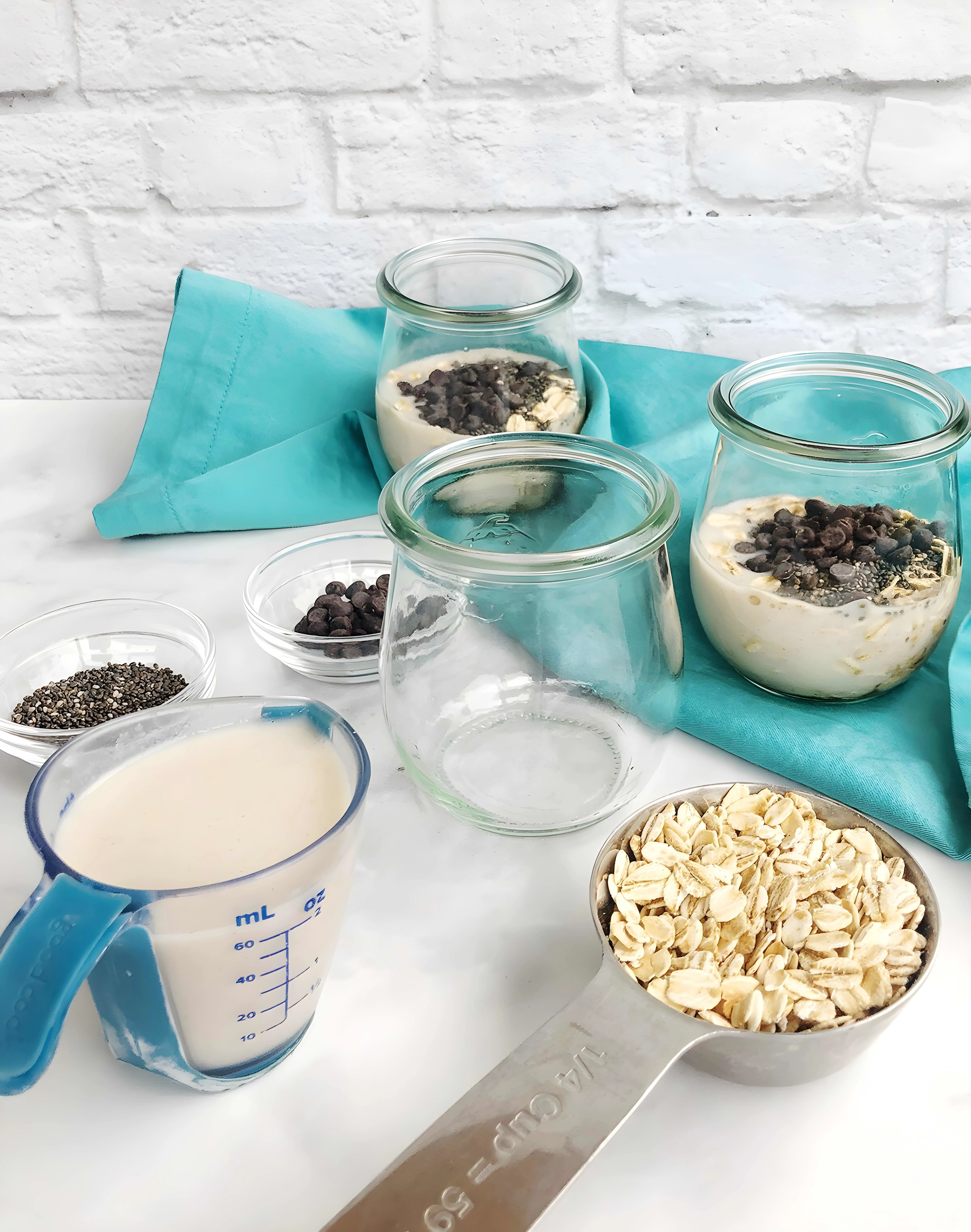 Chocolate Chip Overnight Oats