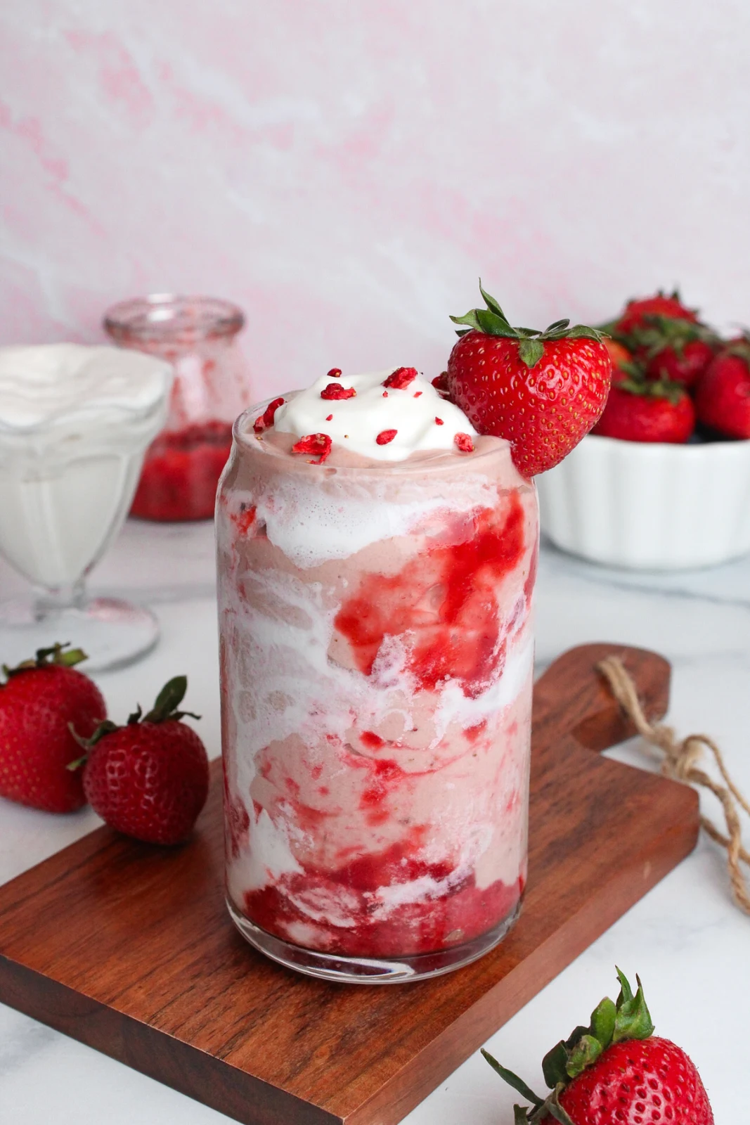 Strawberry Glaze Smoothie (Erewhon Copycat)