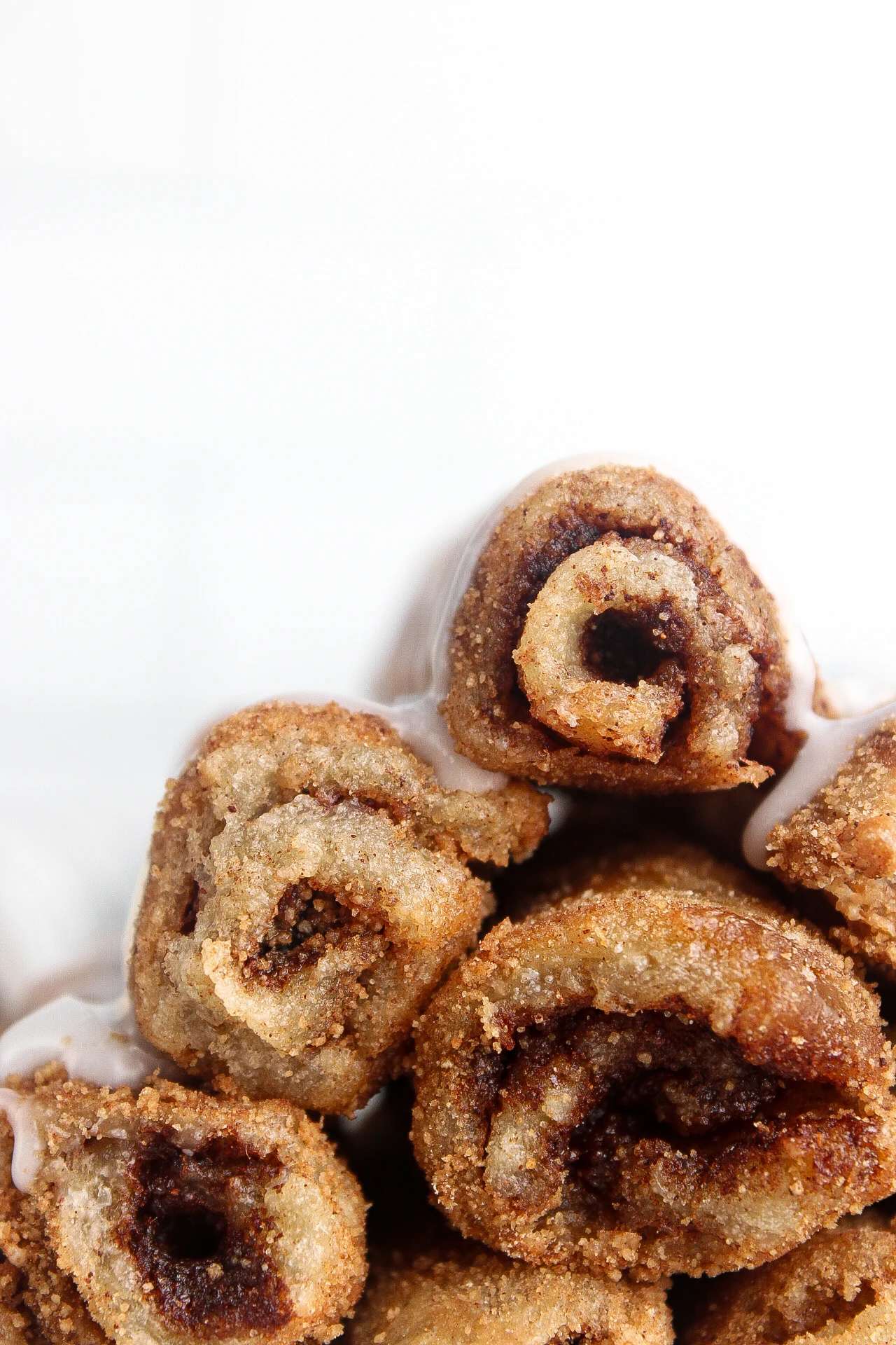 Vegan Cinnamon Roll French Toast Roll Ups