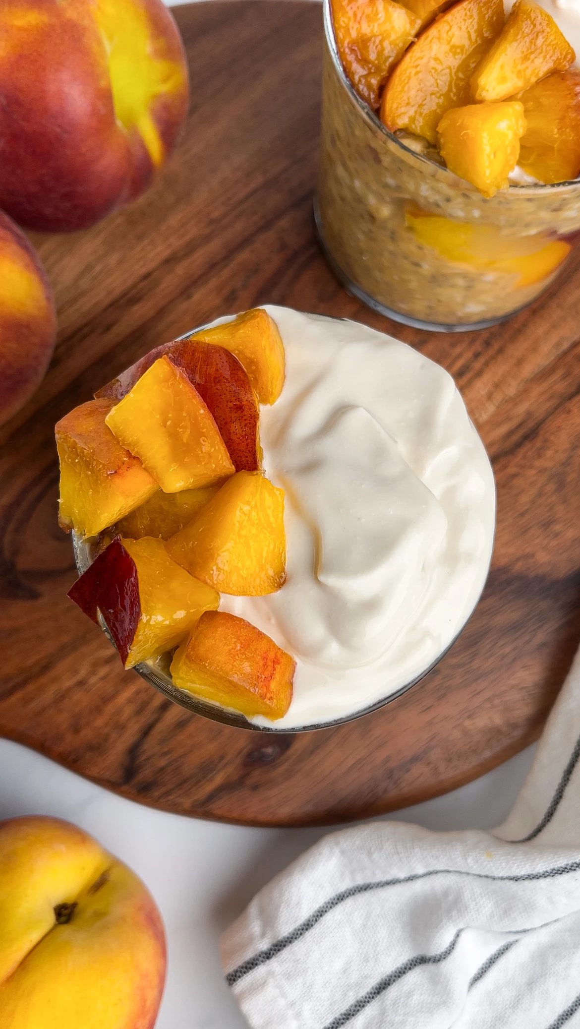 Peaches & Cream Overnight Oats