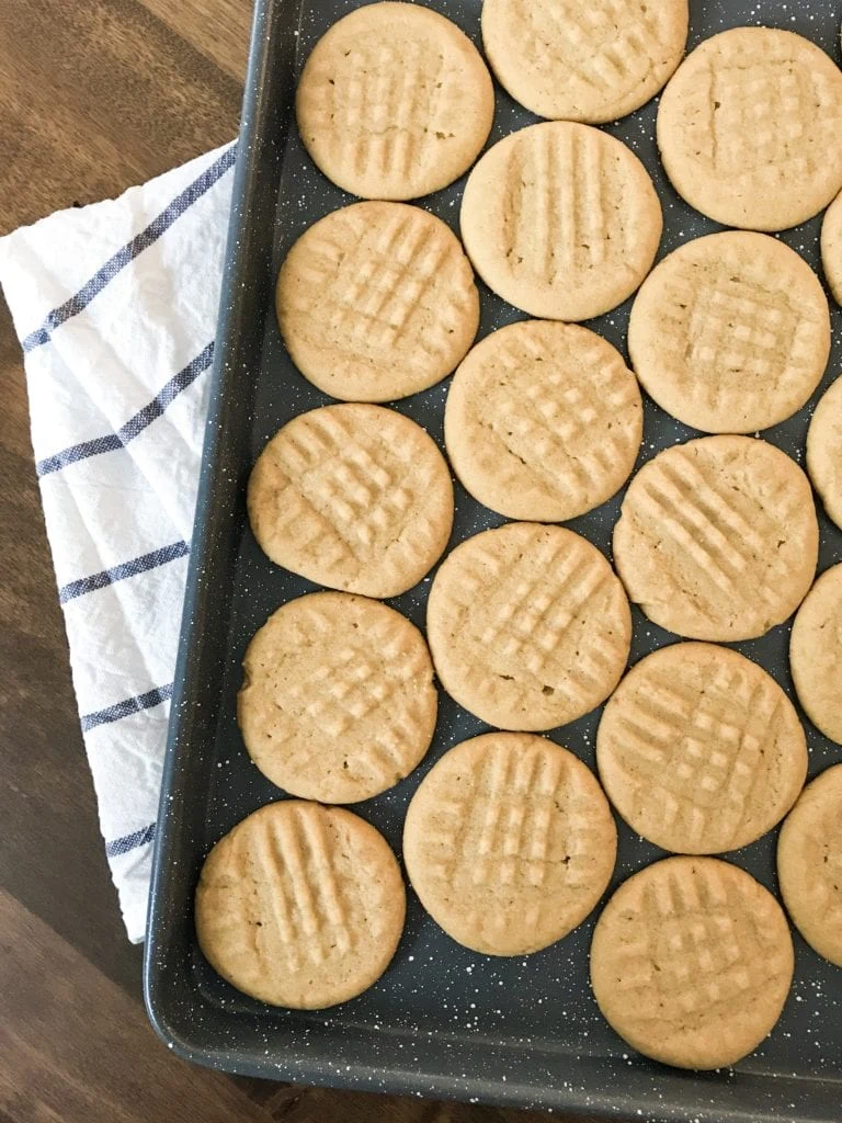 Soft Peanut Butter Cookies