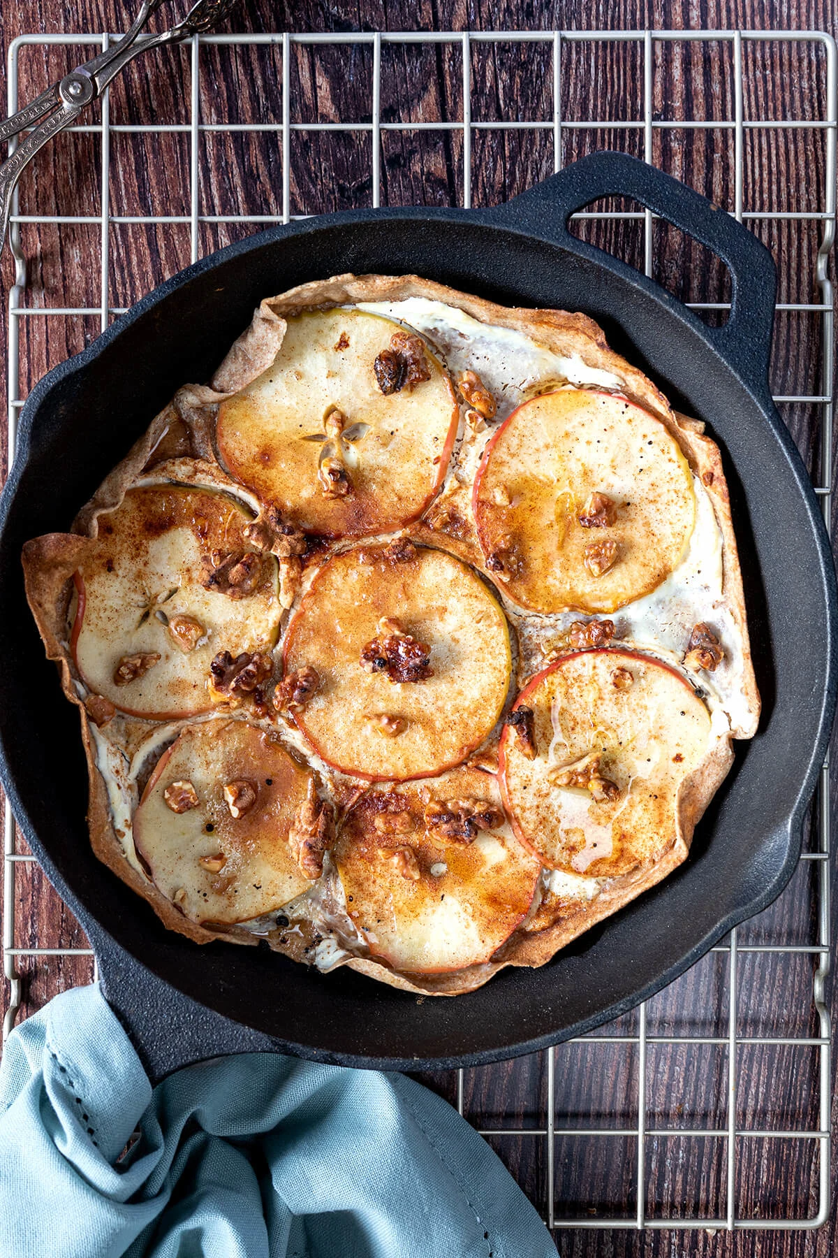 Healthy Whole-Grain Flammkuchen Without Yeast