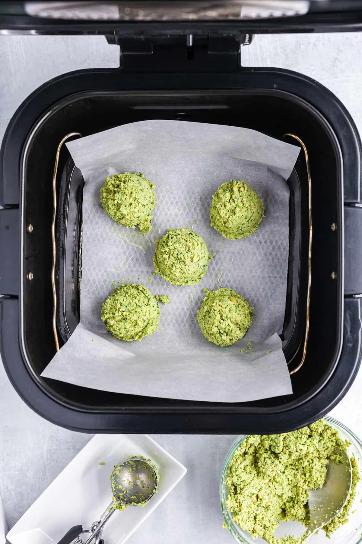 Air Fryer Falafel