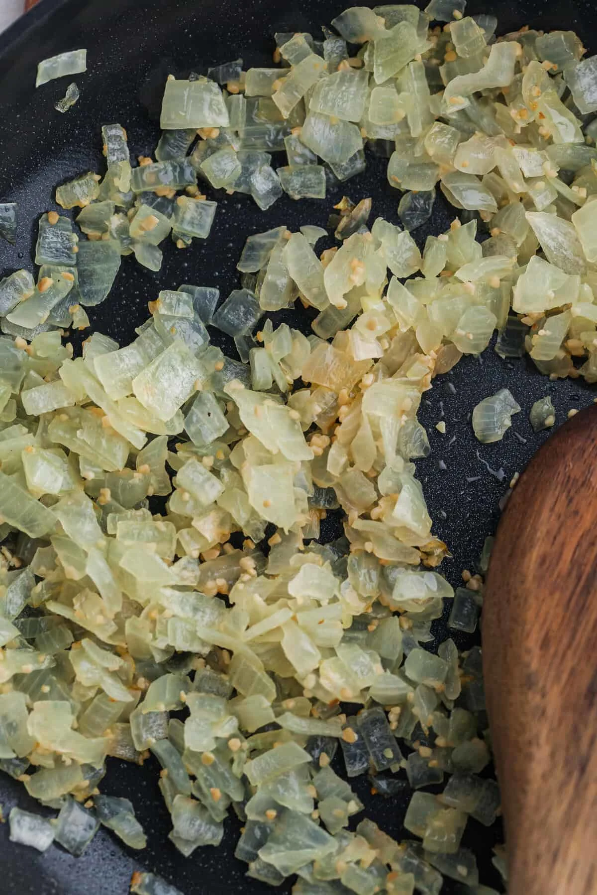 Harissa Chickpea Stuffed Peppers