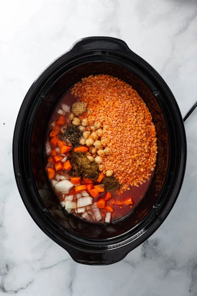 Smoky Slow Cooker Stewed Lentils and Chickpeas