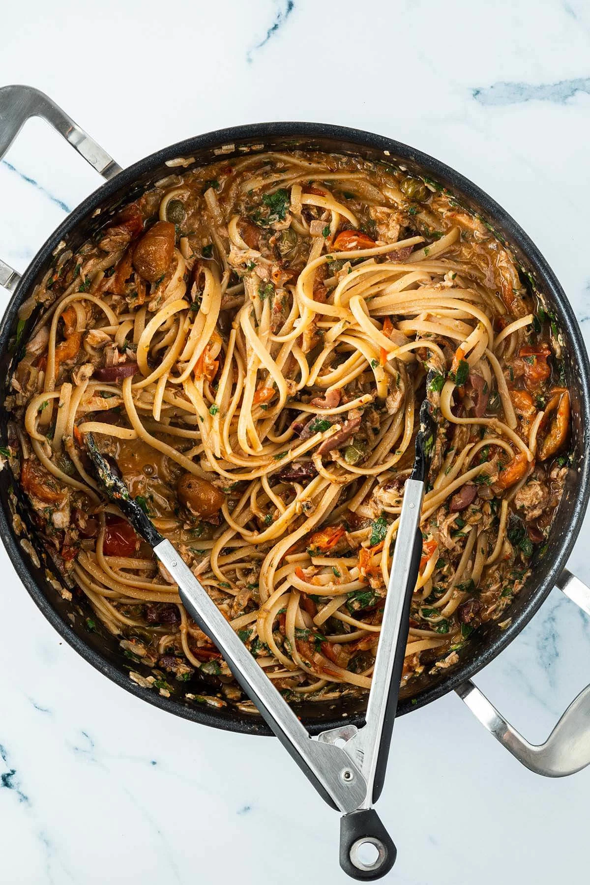 Spaghetti Tuna Puttanesca