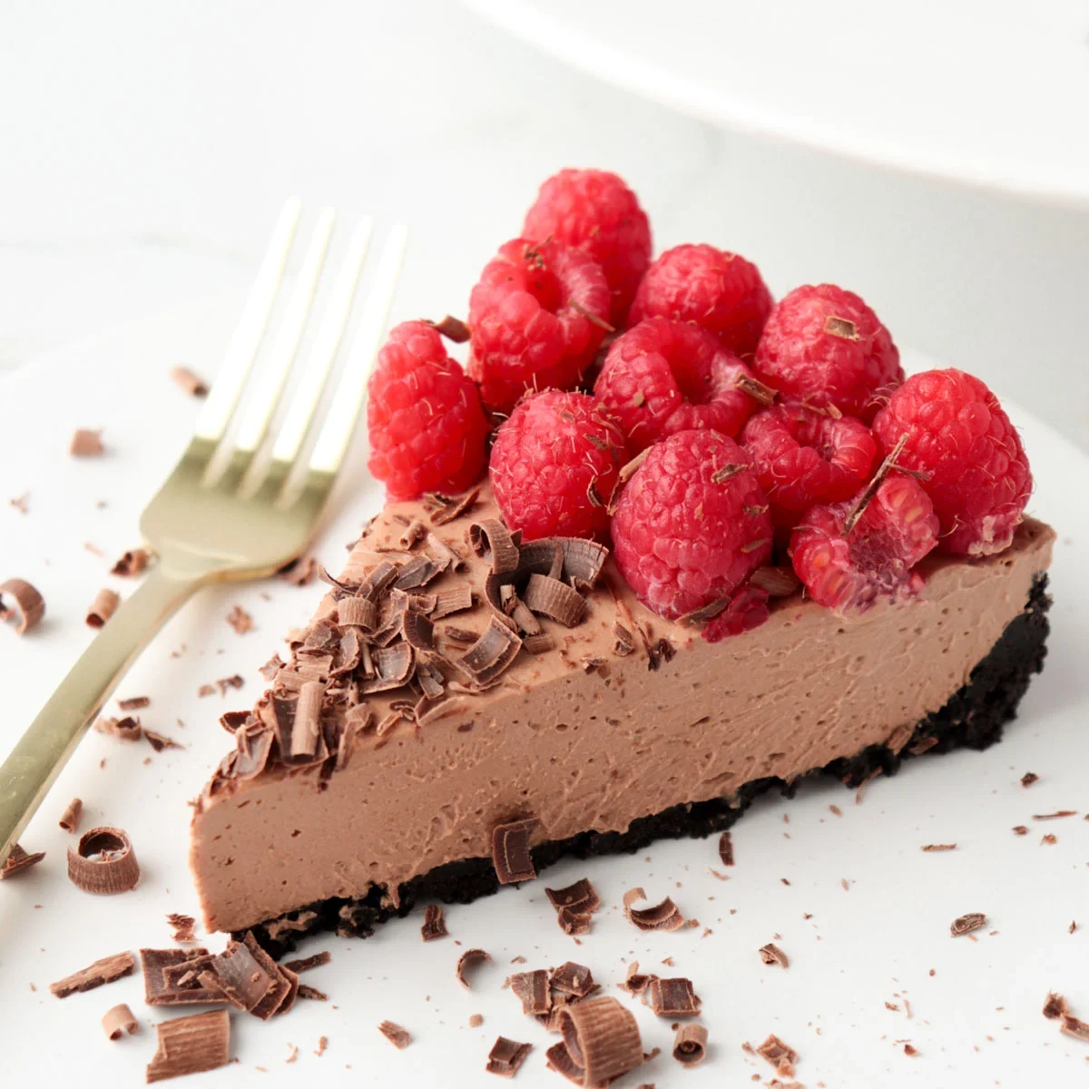 No-Bake Raspberry Chocolate Cheesecake