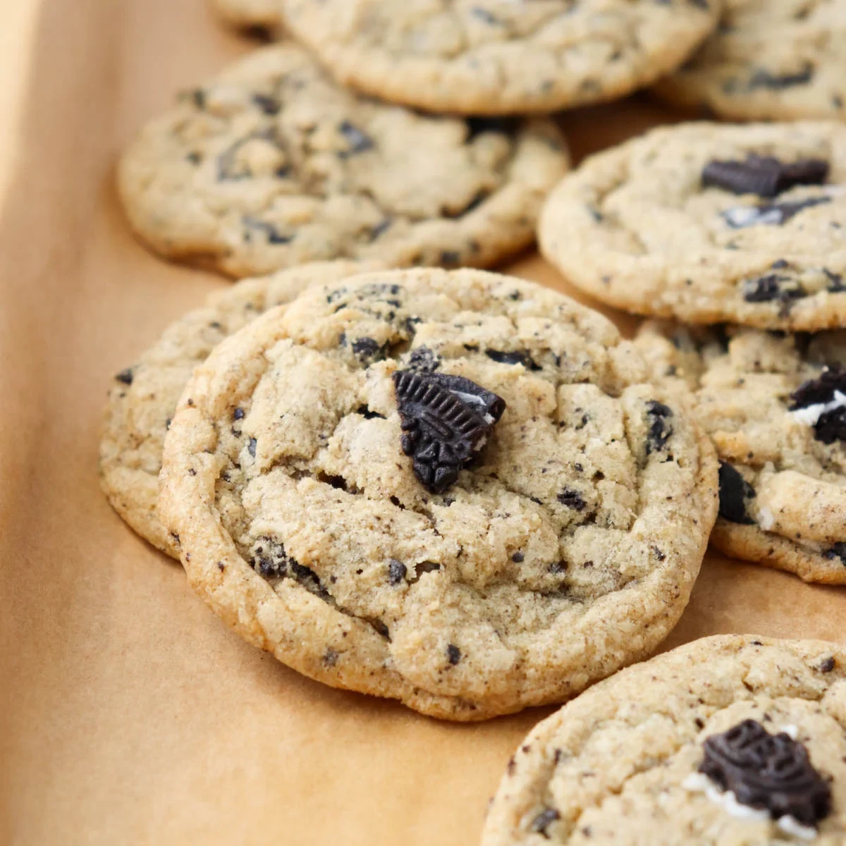 Cookies and Cream Cookies
