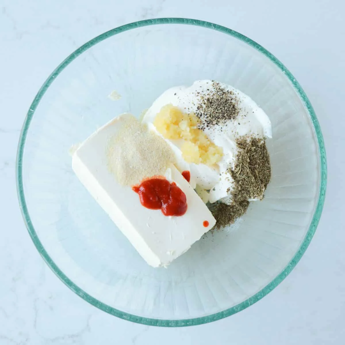 Creamy Garlic Artichoke Dip