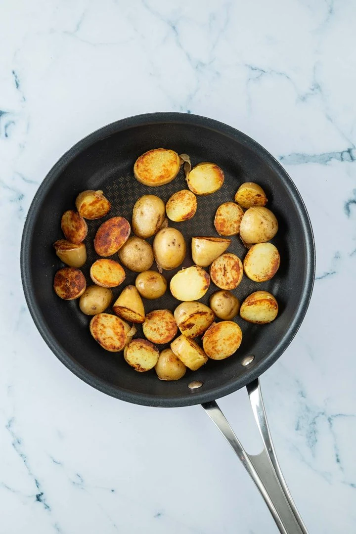 Sheet Pan Salmon With Asparagus