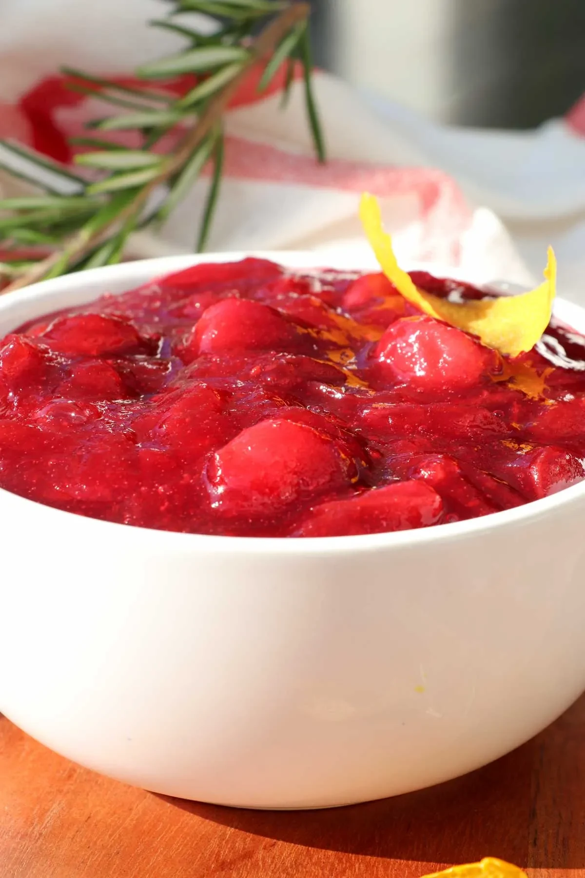 Cranberry Sauce with Cinnamon and Orange