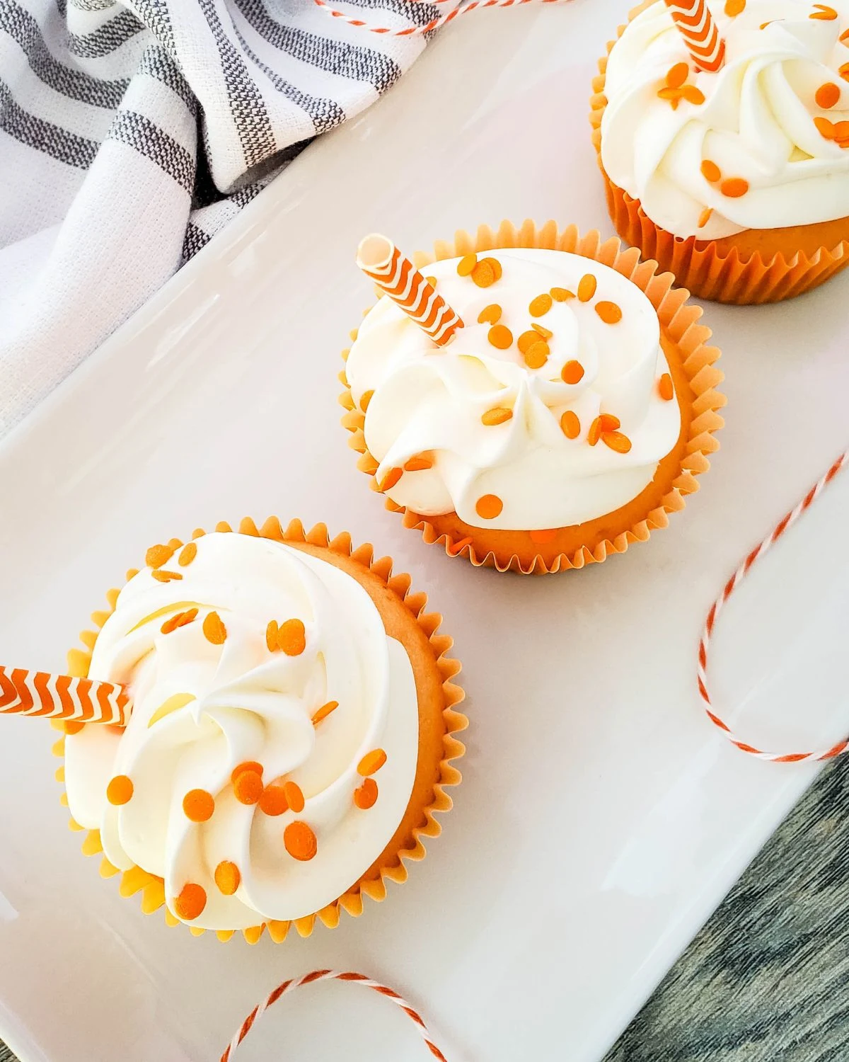 Orange Creamsicle Cupcakes