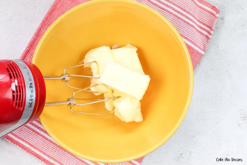 Root Beer Cupcakes with Cake Mix