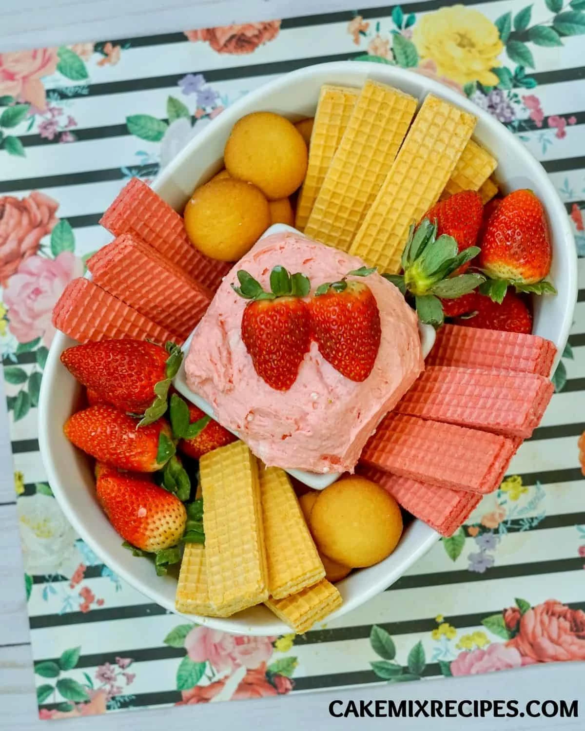 Strawberry Cake Batter Dip