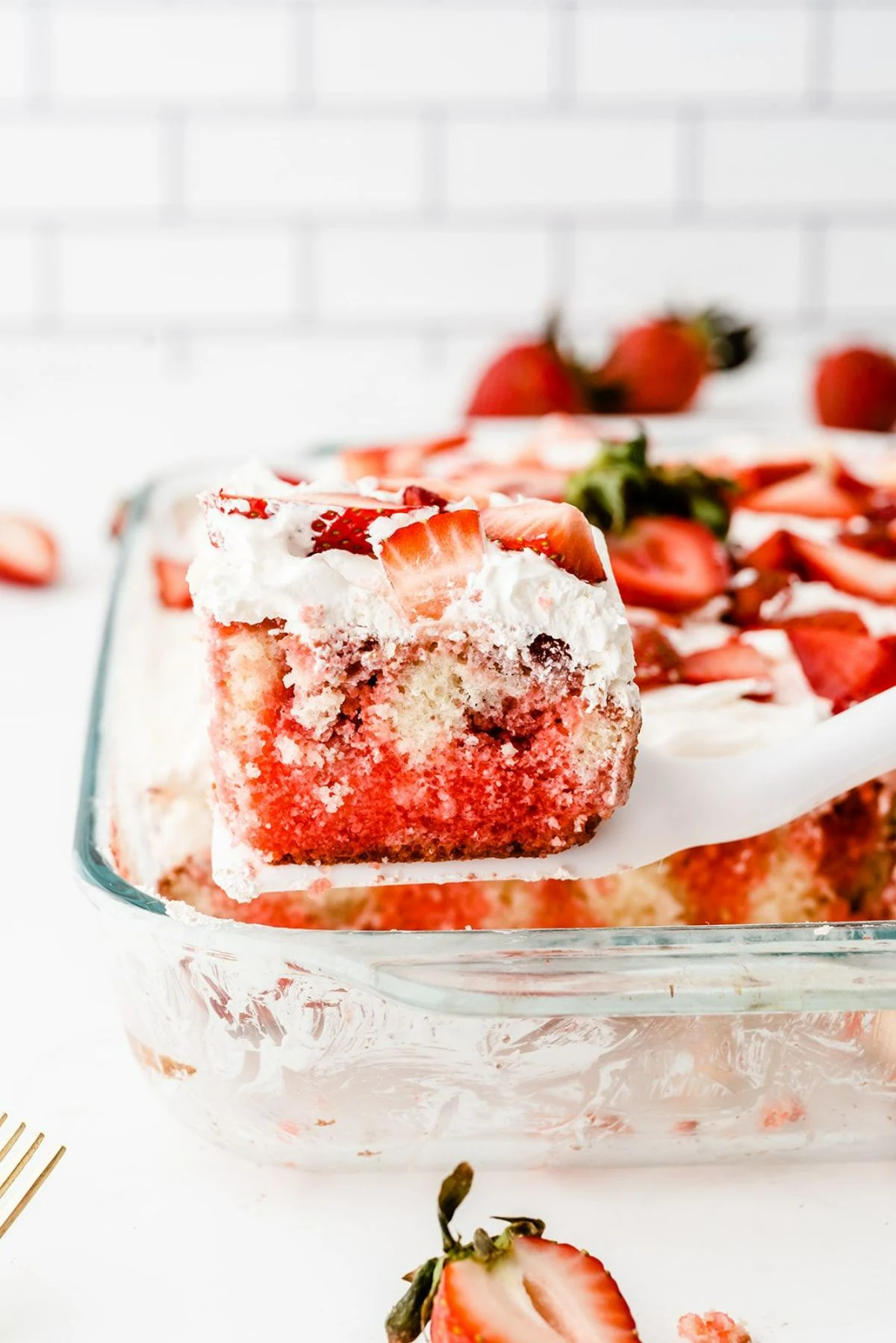 Jello Strawberry Cake